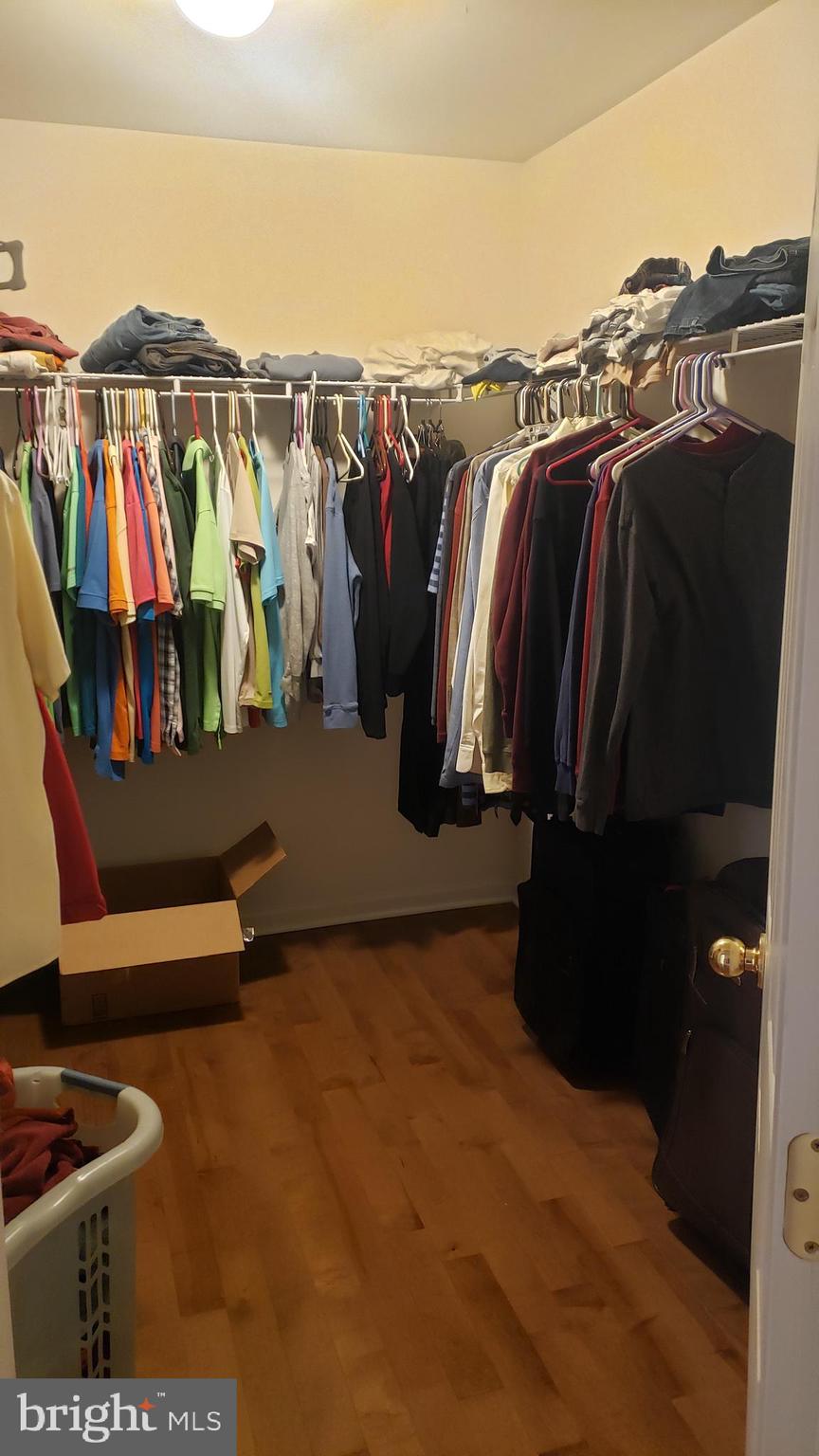 ECKER'S HOLLOW - Residential