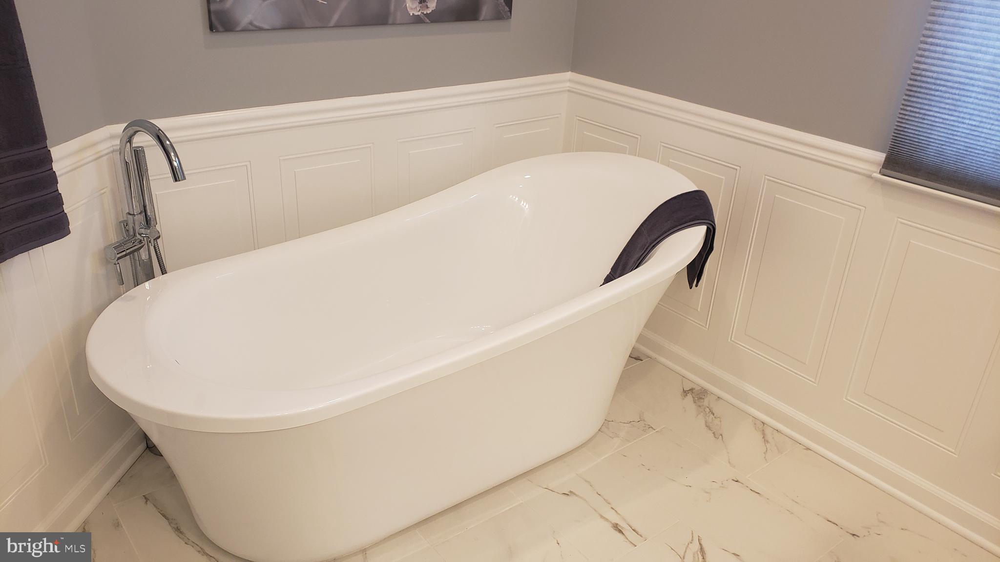 ECKER'S HOLLOW - Residential