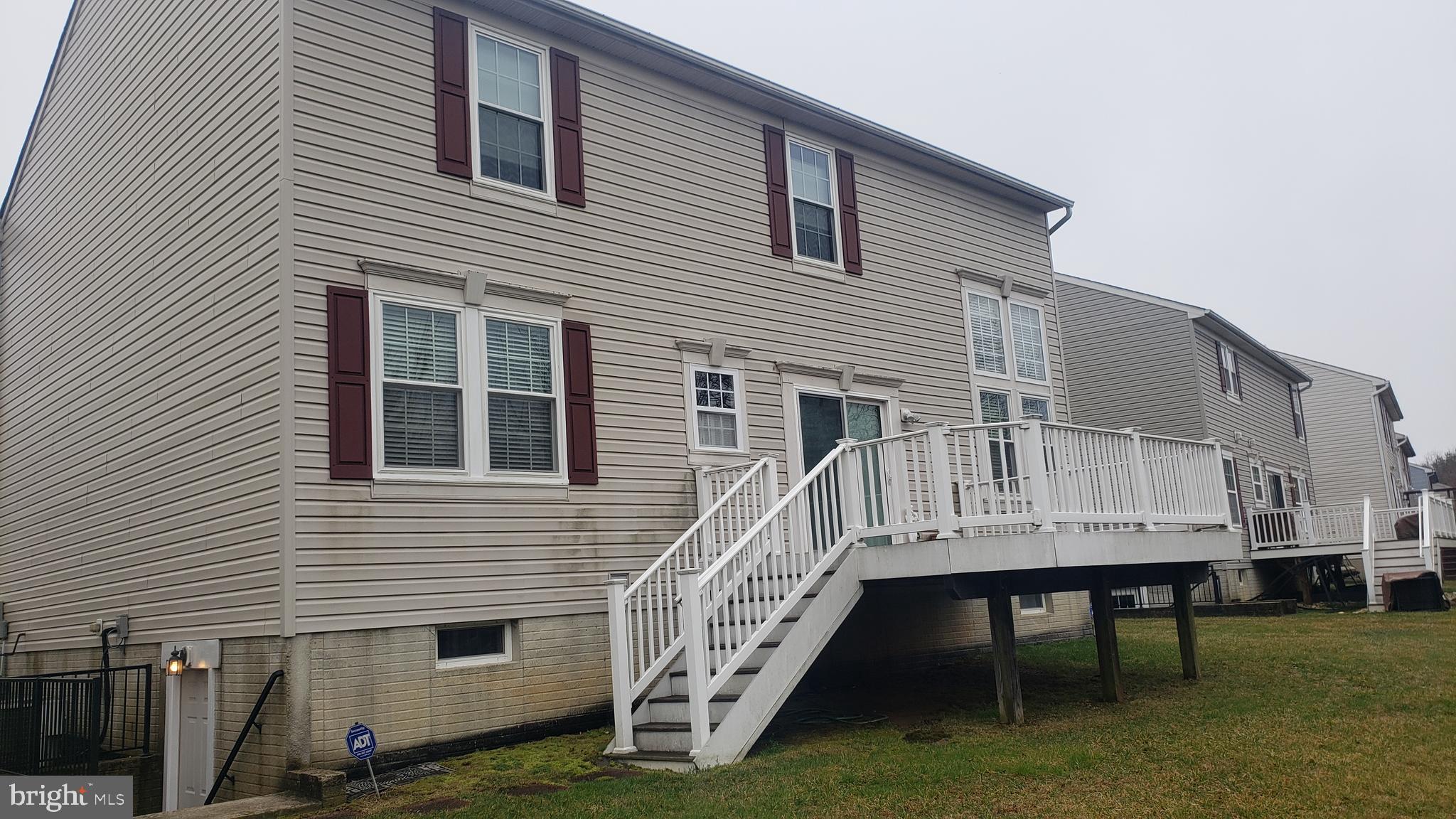 ECKER'S HOLLOW - Residential