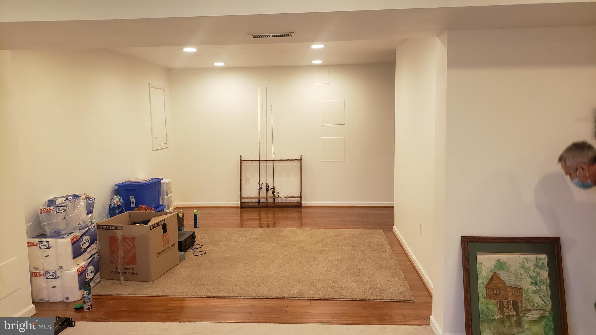 ECKER'S HOLLOW - Residential