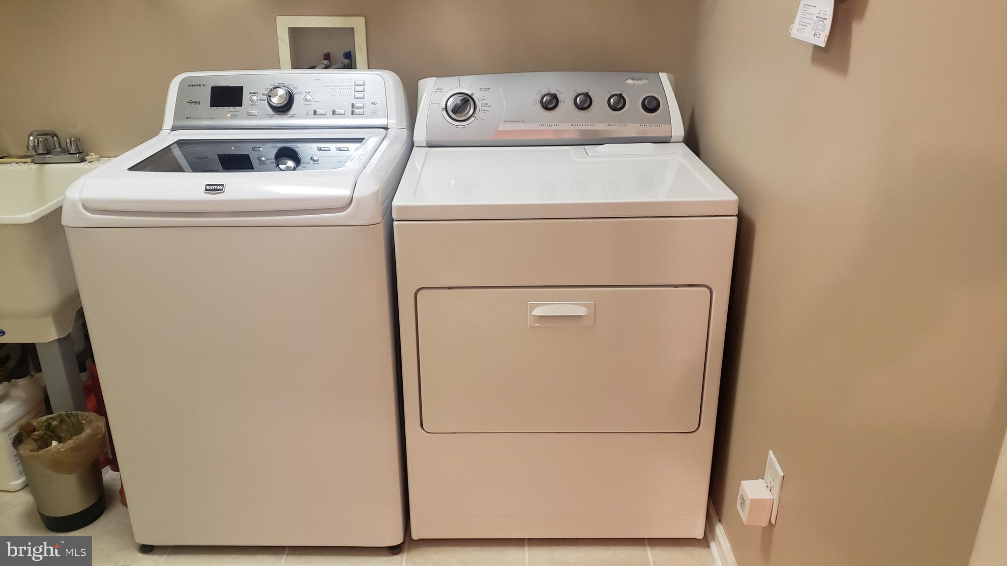 ECKER'S HOLLOW - Residential