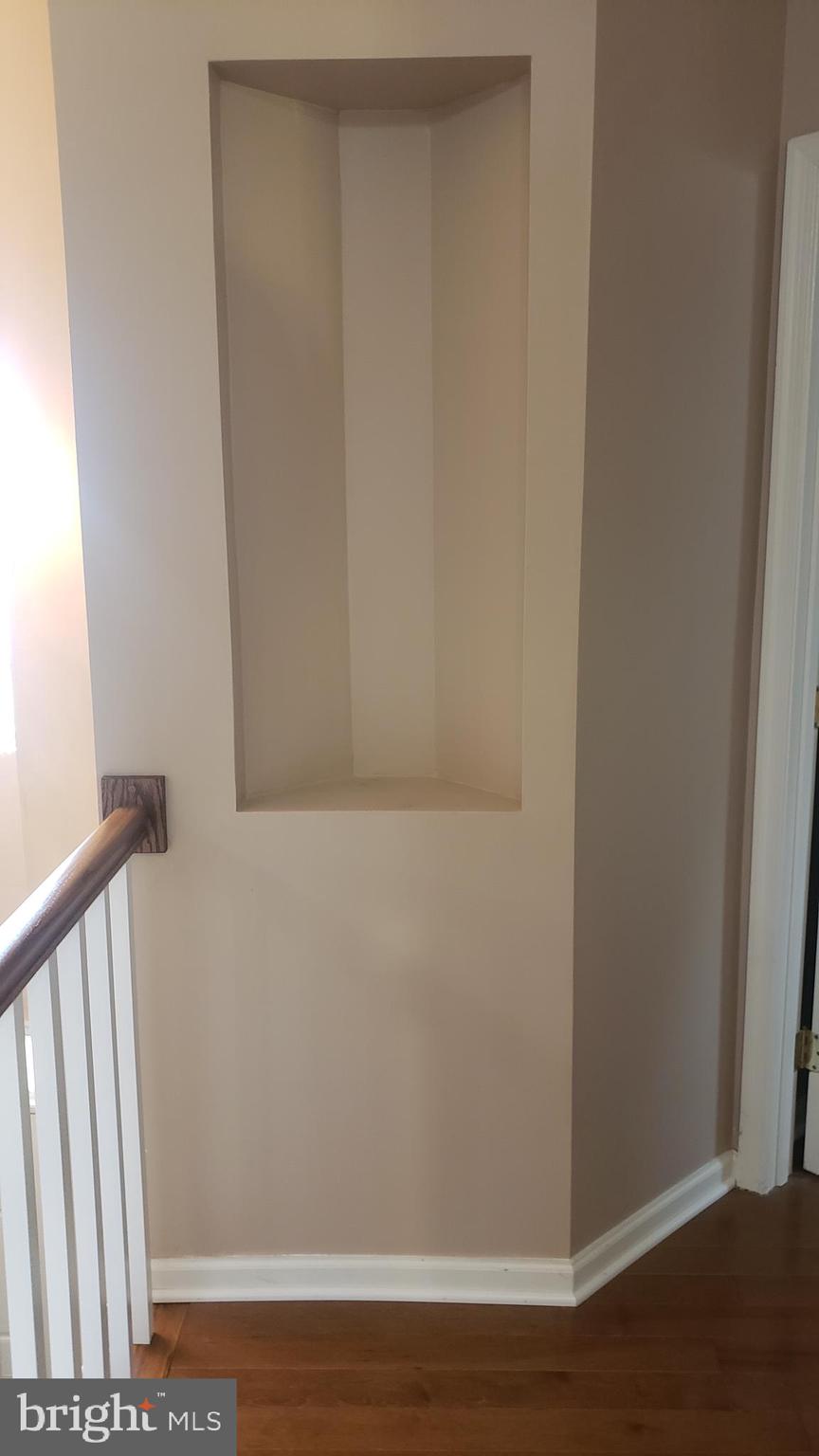 ECKER'S HOLLOW - Residential