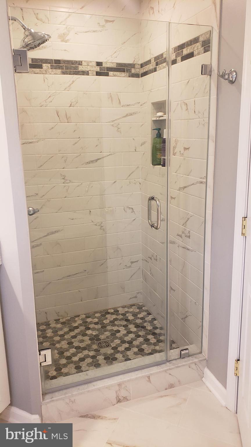 ECKER'S HOLLOW - Residential