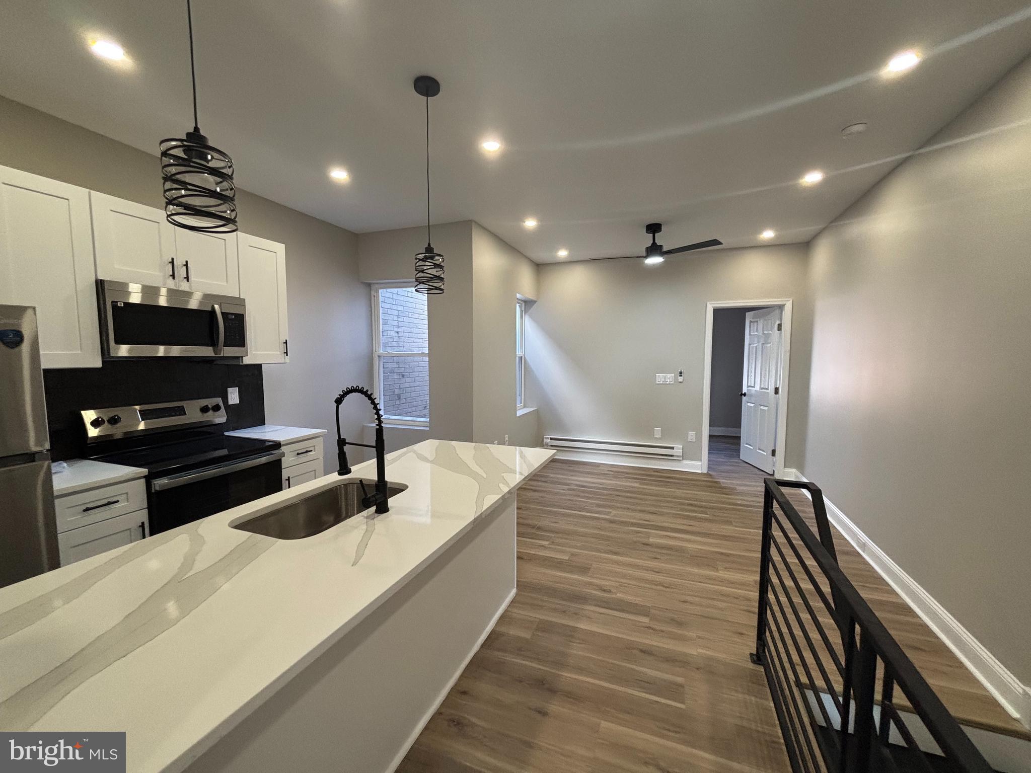 1451 W LOUDON STREET 2