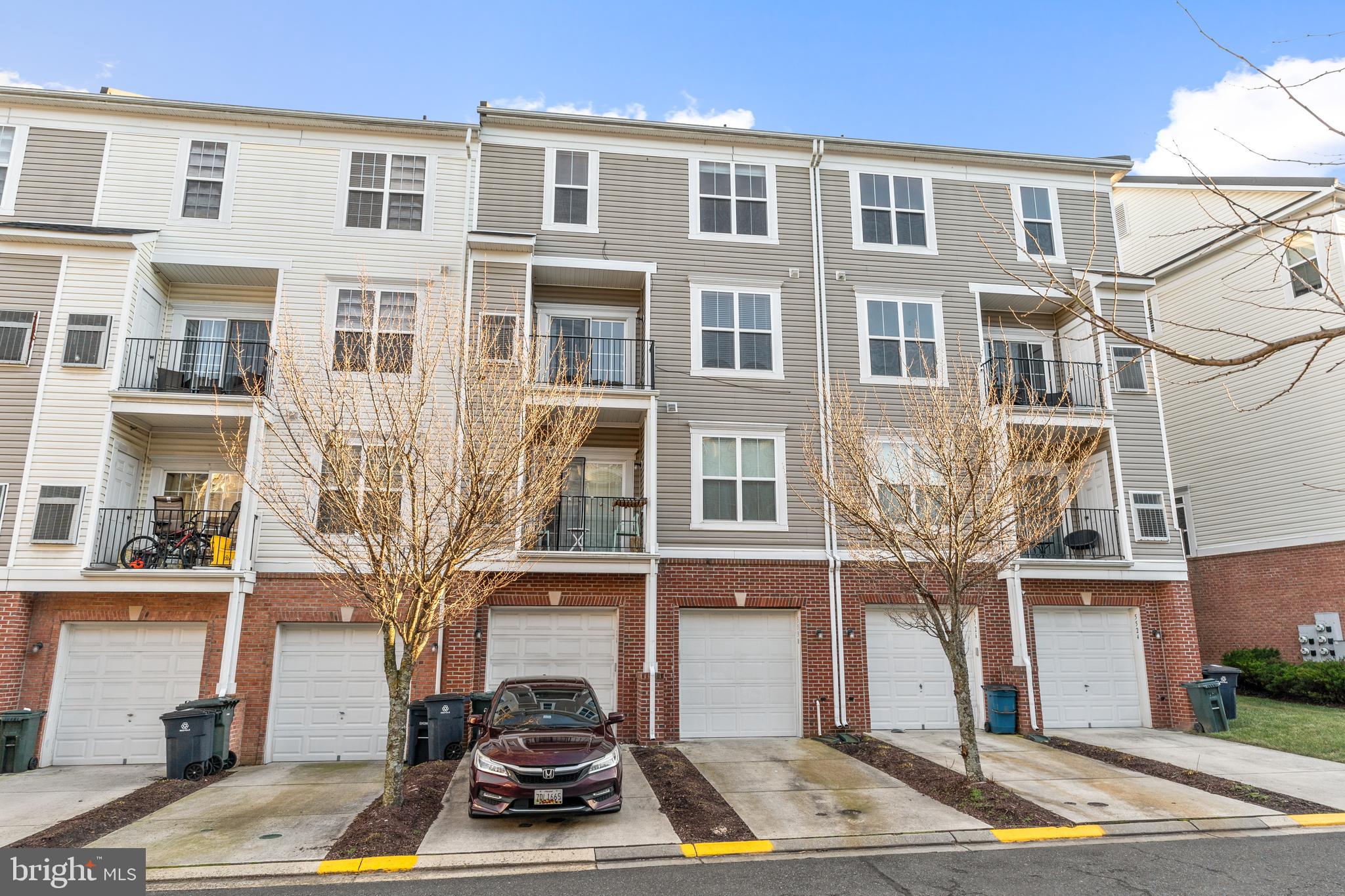 TOWN CENTER AT CAMP SPRINGS - Residential Lease