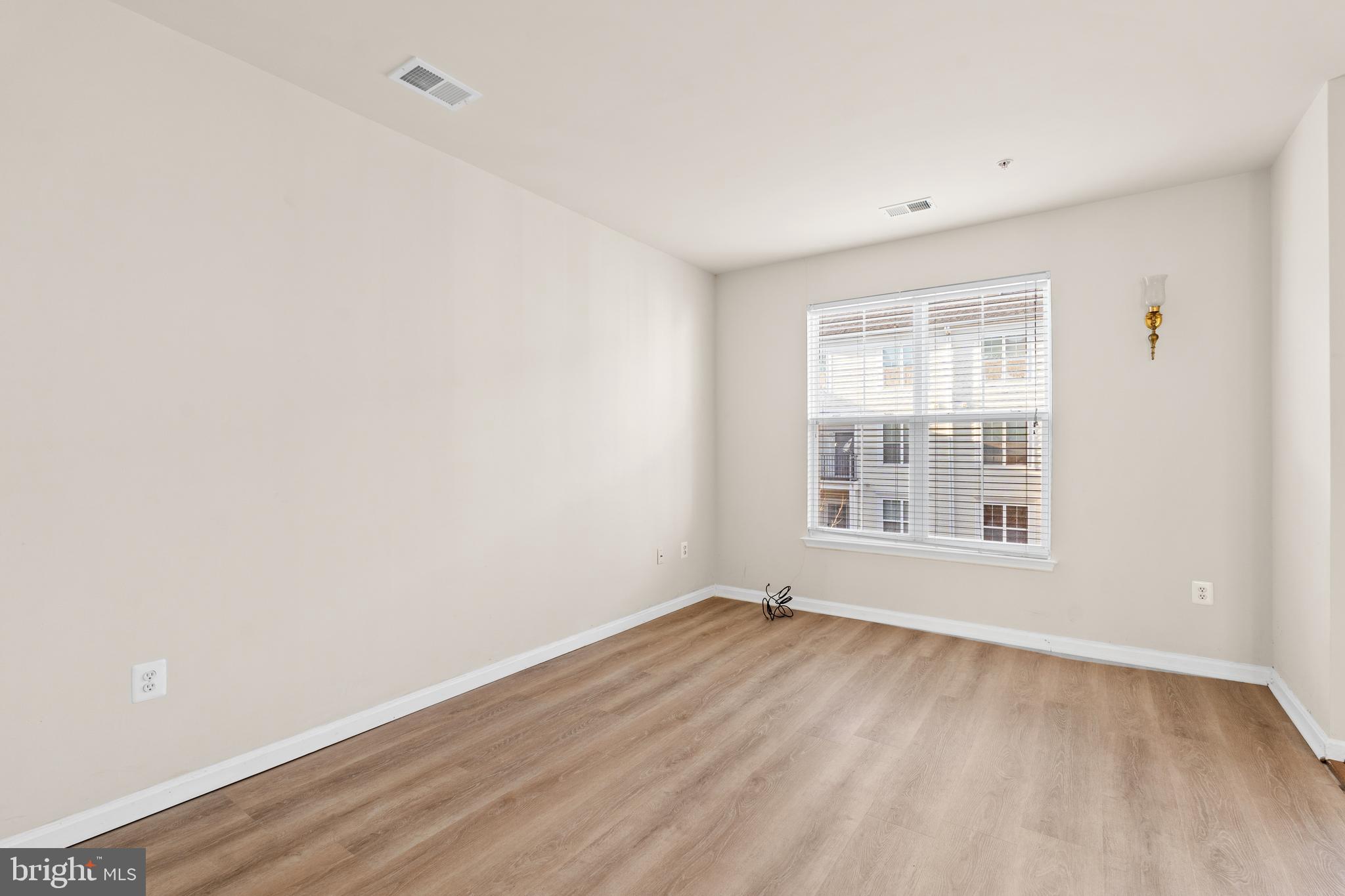 TOWN CENTER AT CAMP SPRINGS - Residential Lease