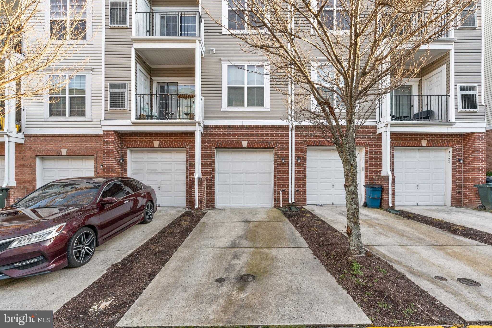 TOWN CENTER AT CAMP SPRINGS - Residential Lease