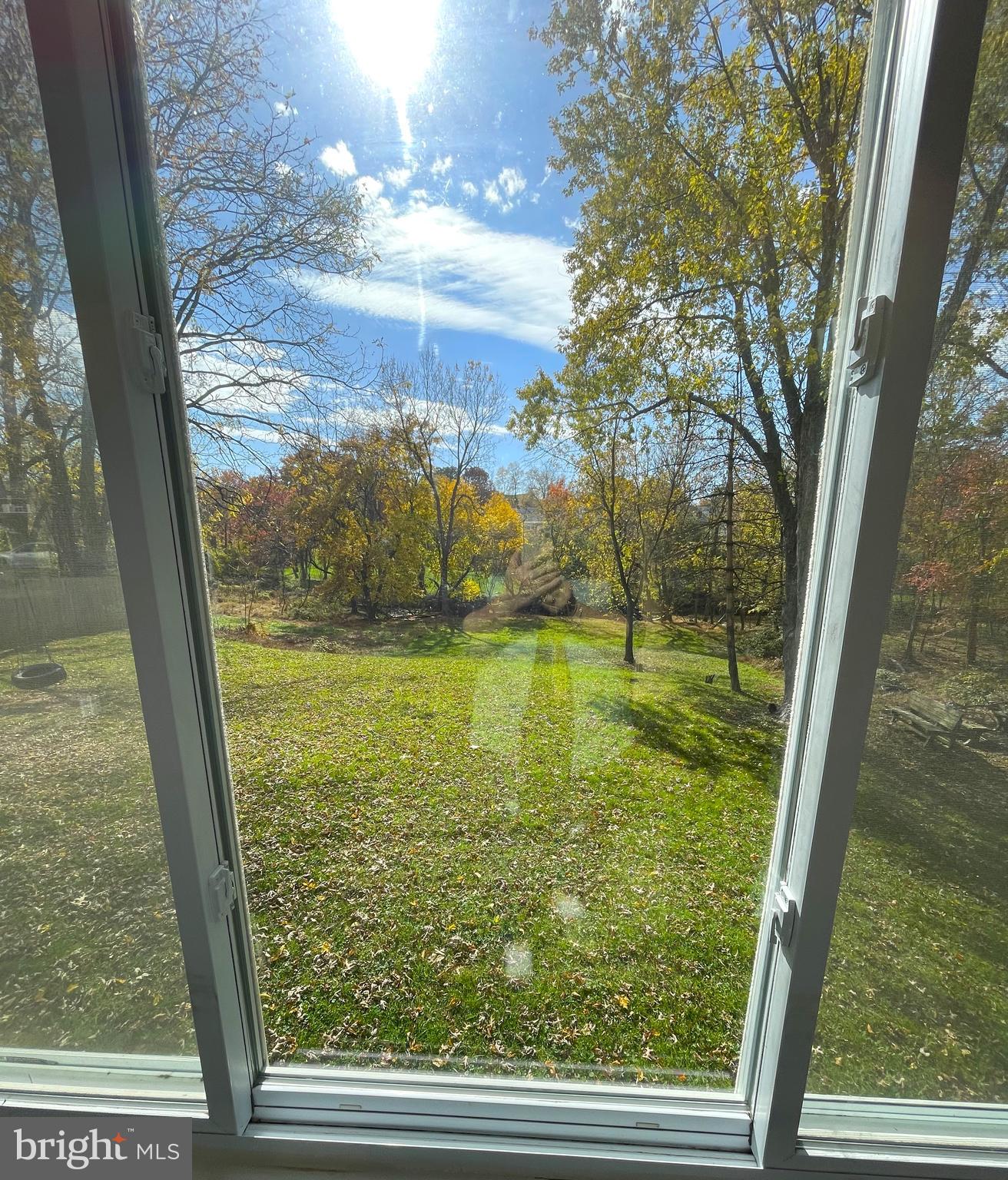 SUBURBIA - Residential