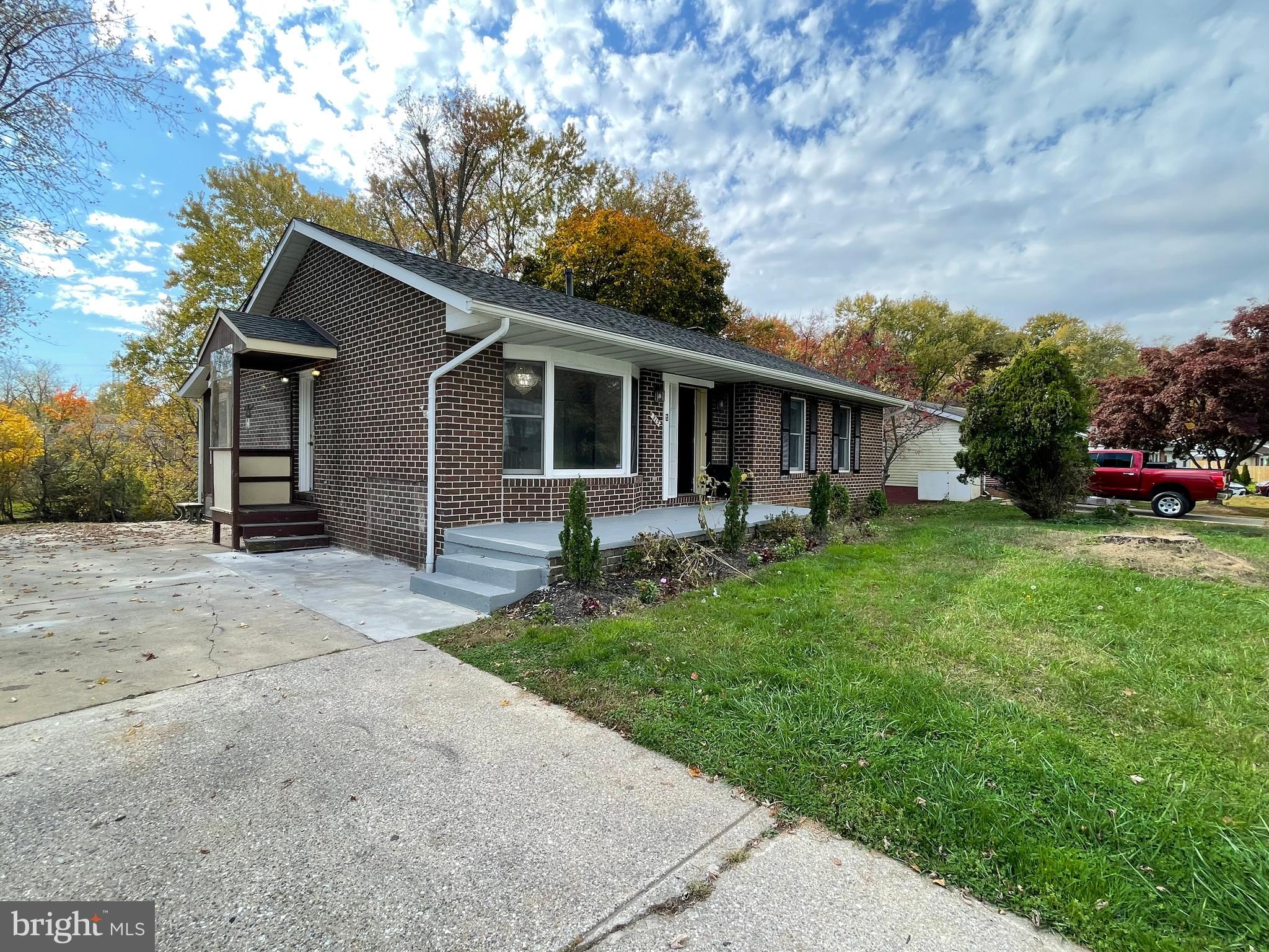 SUBURBIA - Residential