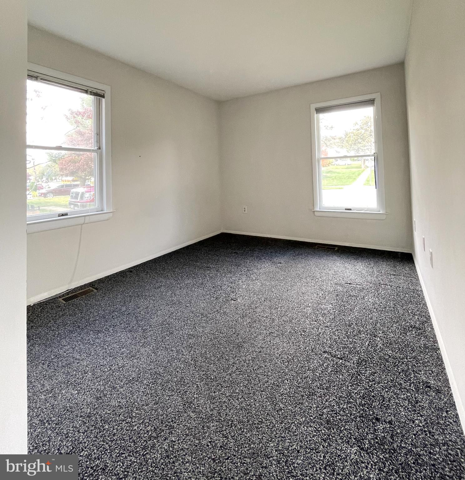 SUBURBIA - Residential