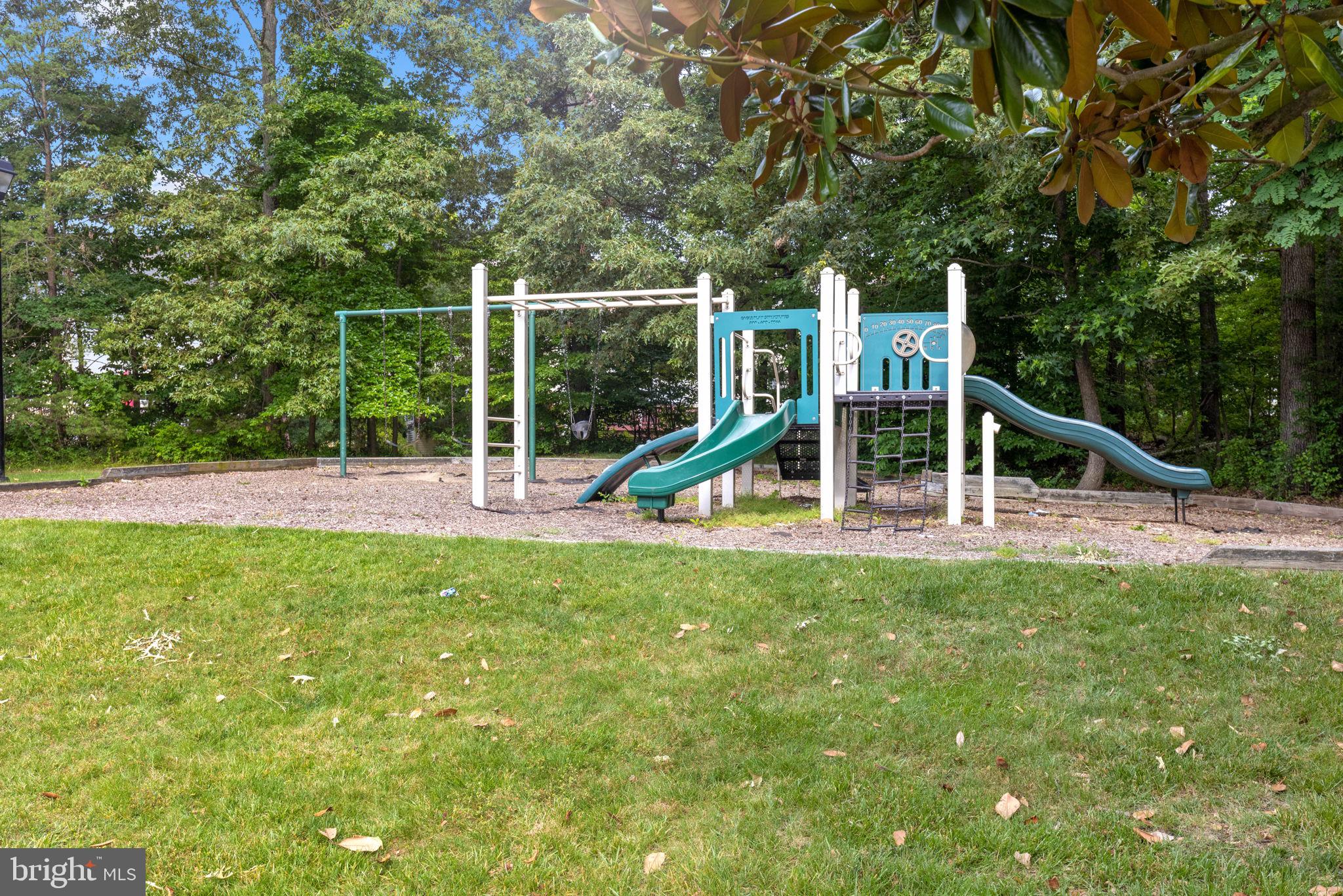 PINEY ORCHARD - Residential