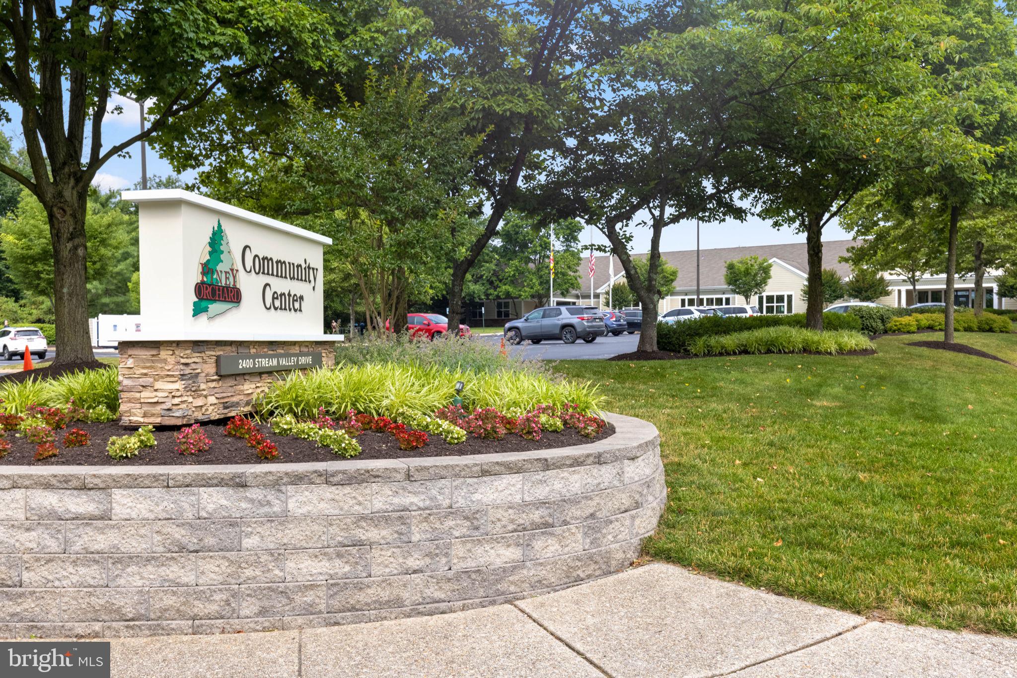 PINEY ORCHARD - Residential