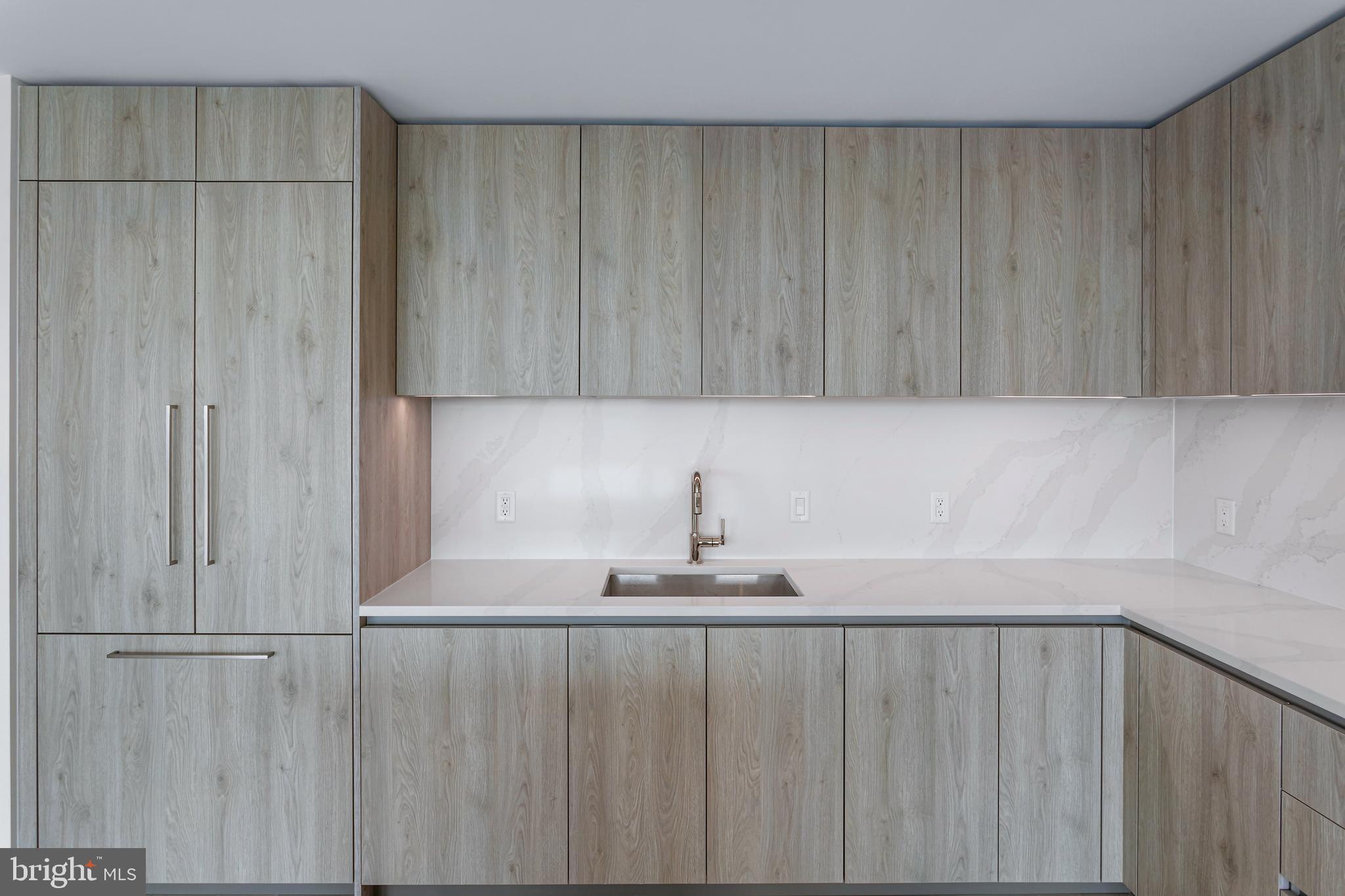 OLD TOWN ALEXANDRIA - Residential