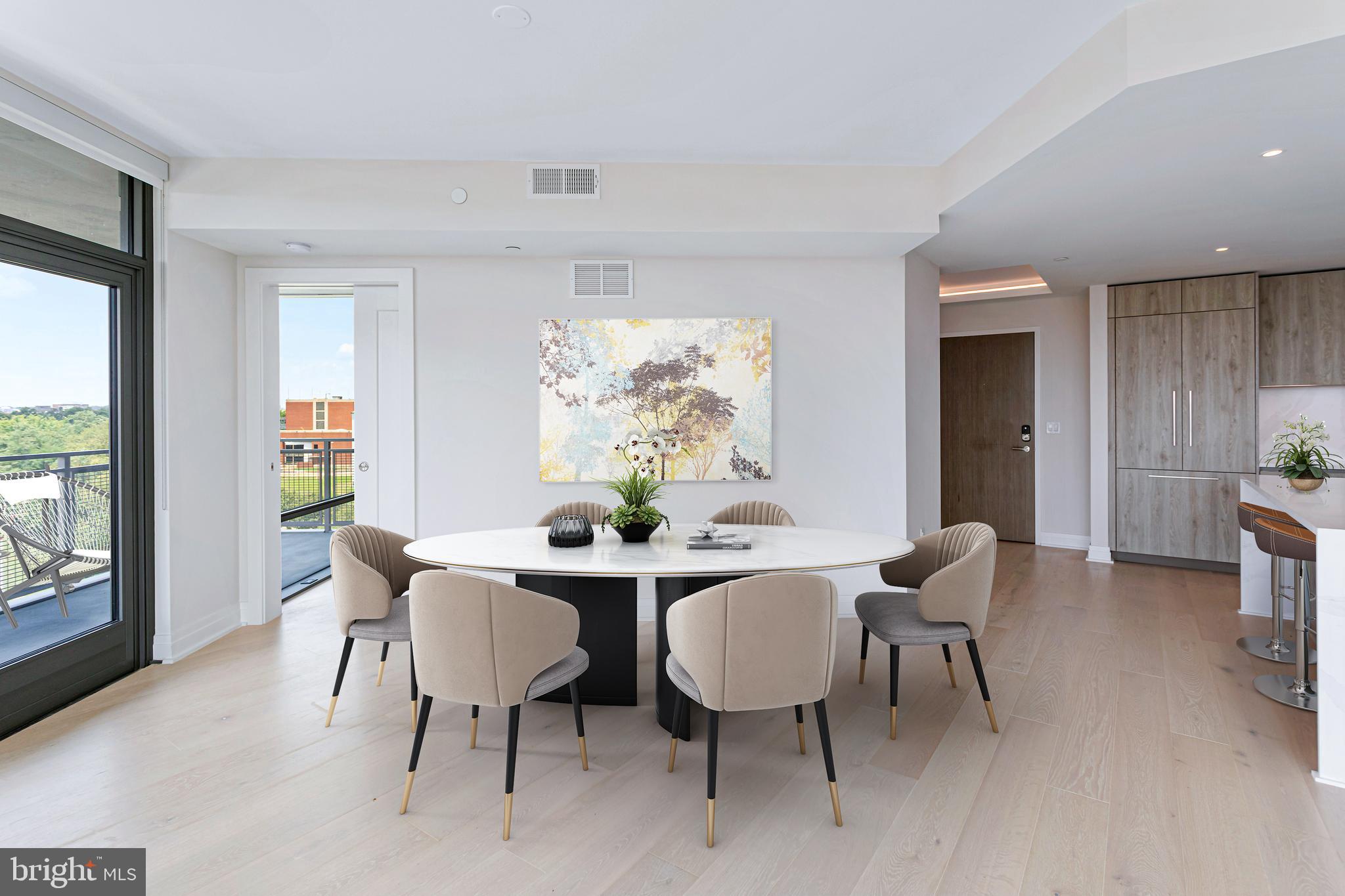 OLD TOWN ALEXANDRIA - Residential