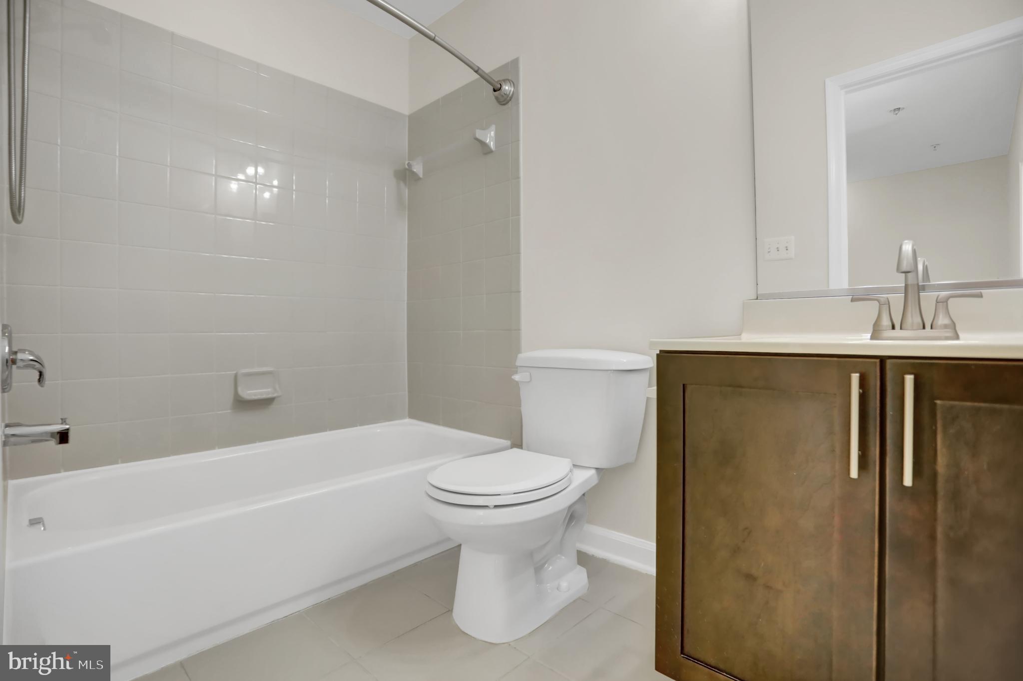 CREEKSTONE VILLAGE - Residential