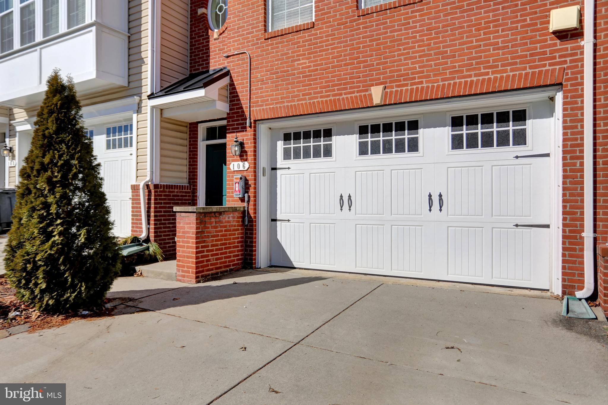 CREEKSTONE VILLAGE - Residential