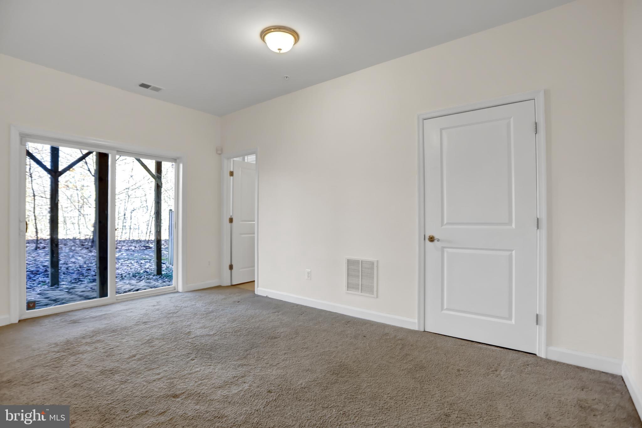 CREEKSTONE VILLAGE - Residential