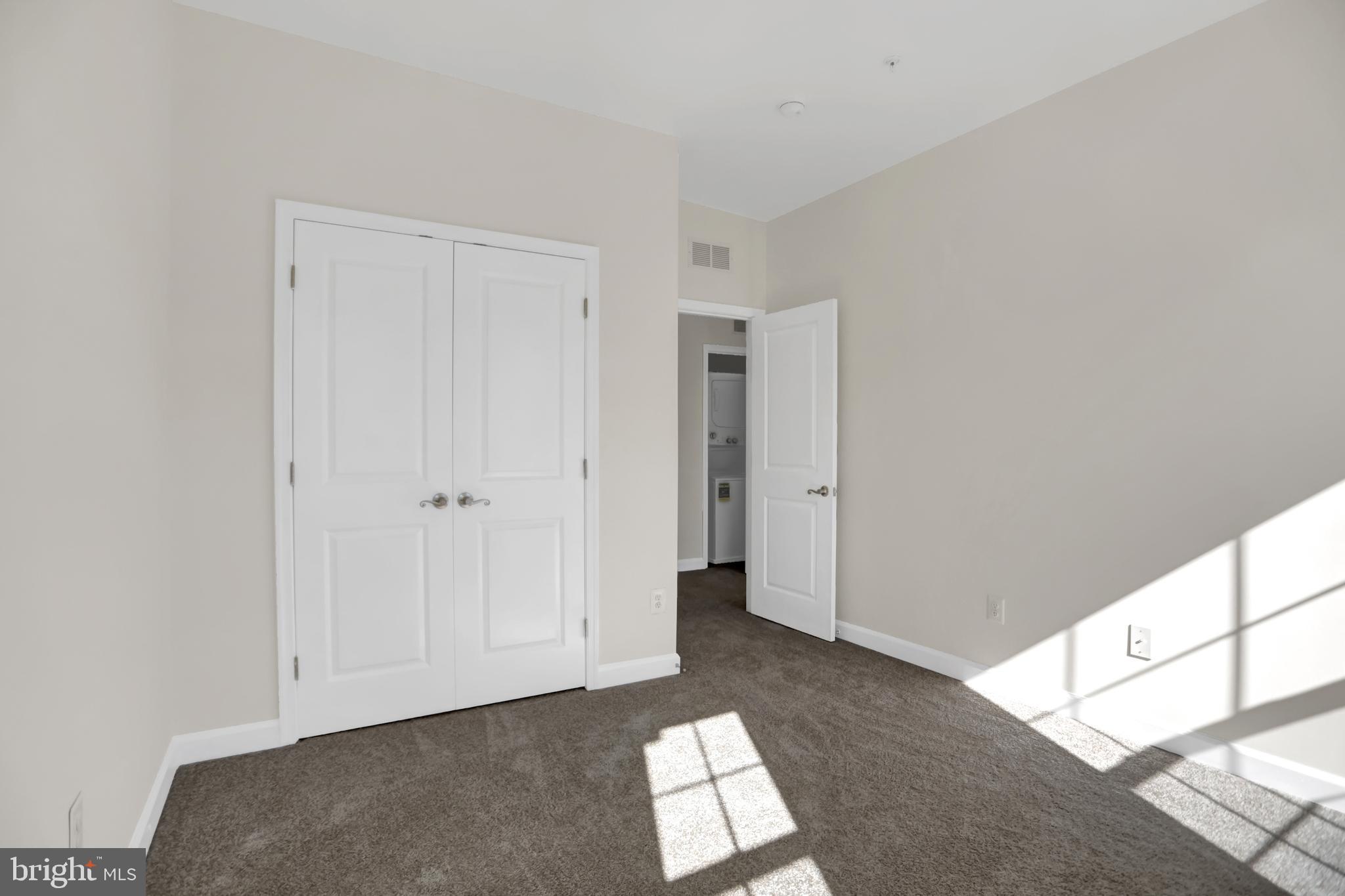 CREEKSTONE VILLAGE - Residential