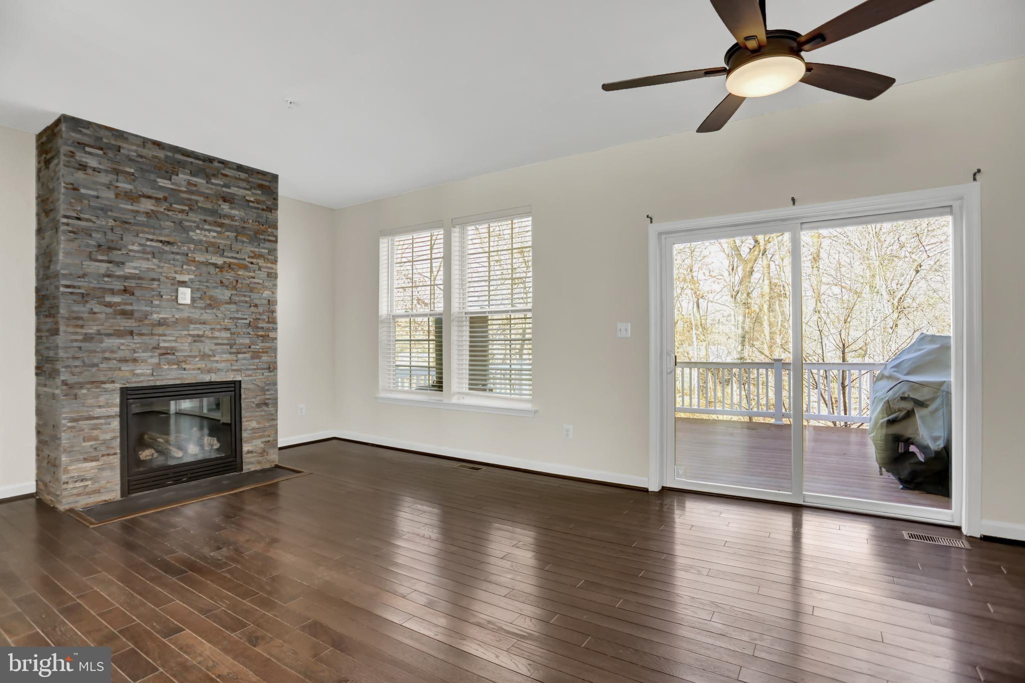 CREEKSTONE VILLAGE - Residential