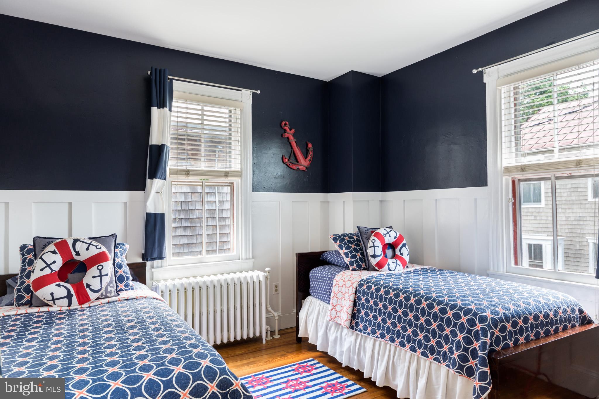 HISTORIC DISTRICT - Residential