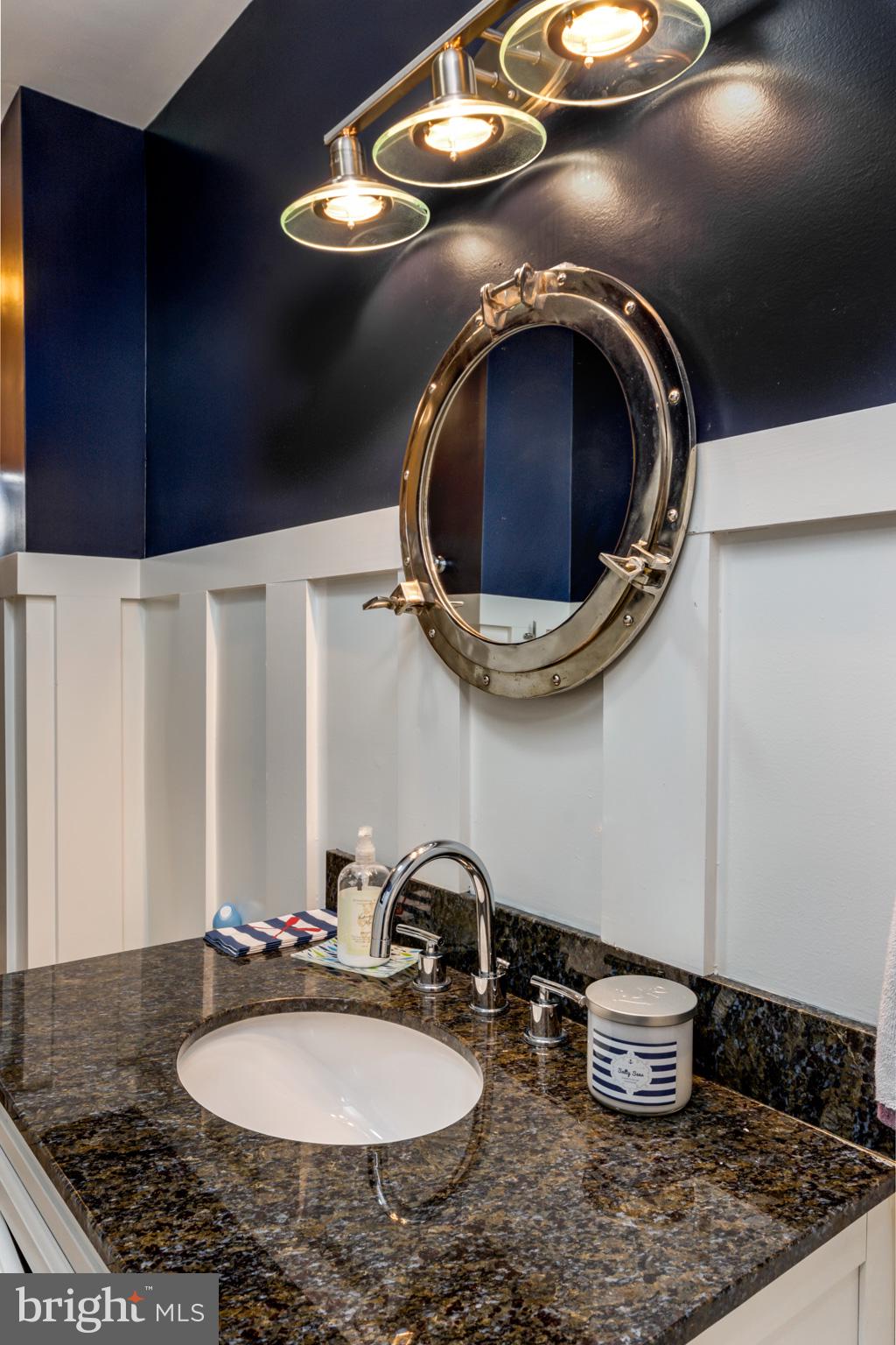 HISTORIC DISTRICT - Residential