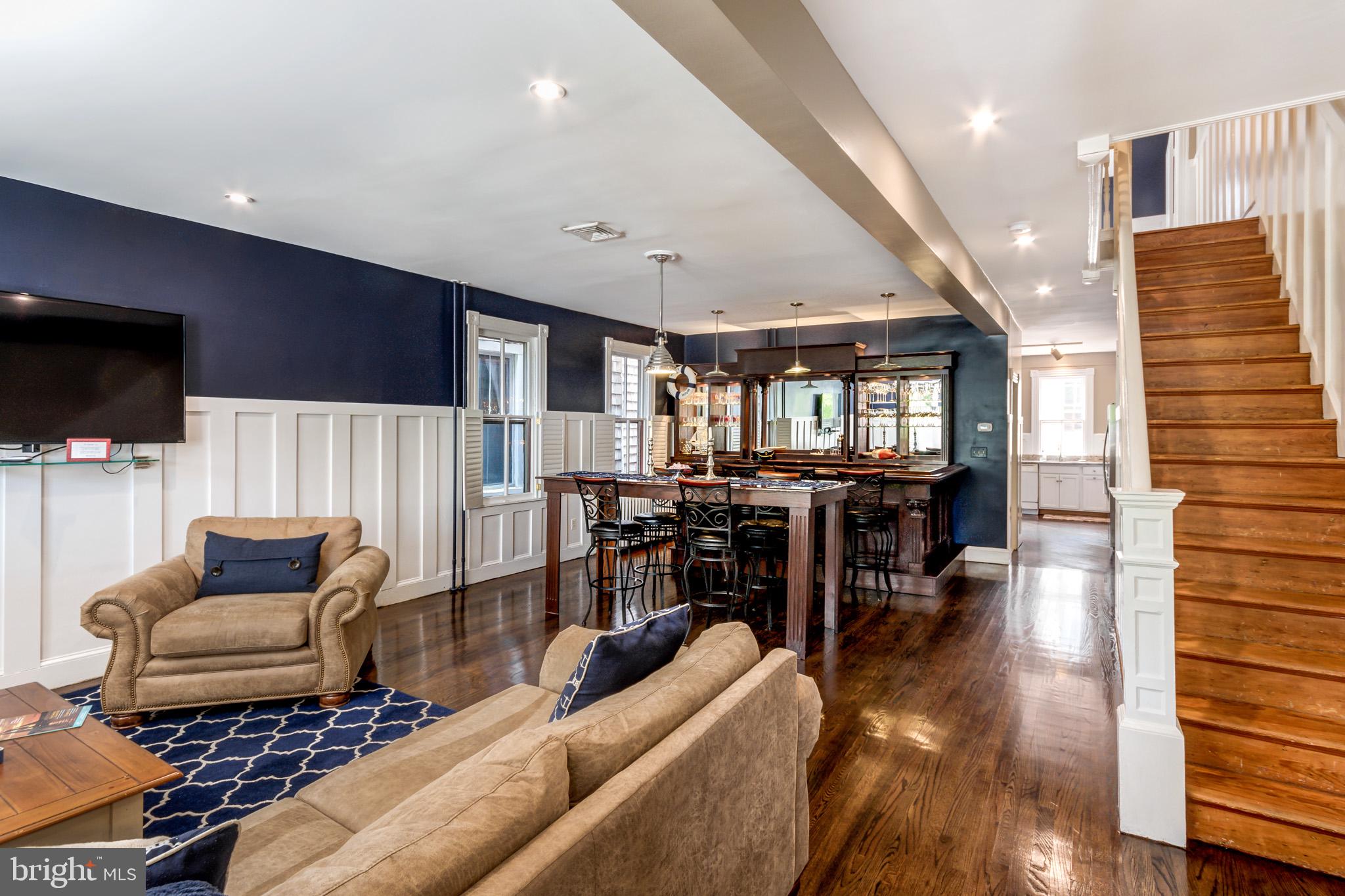 HISTORIC DISTRICT - Residential