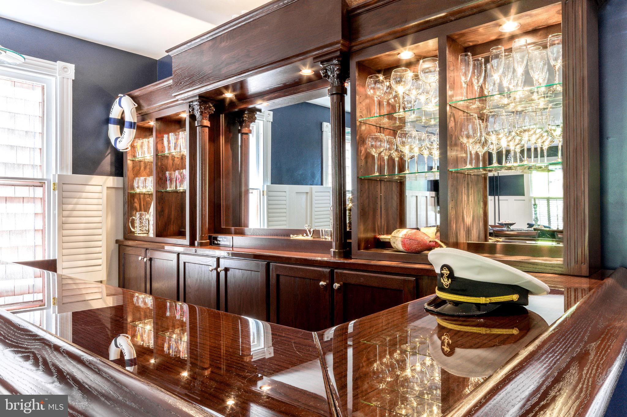 HISTORIC DISTRICT - Residential