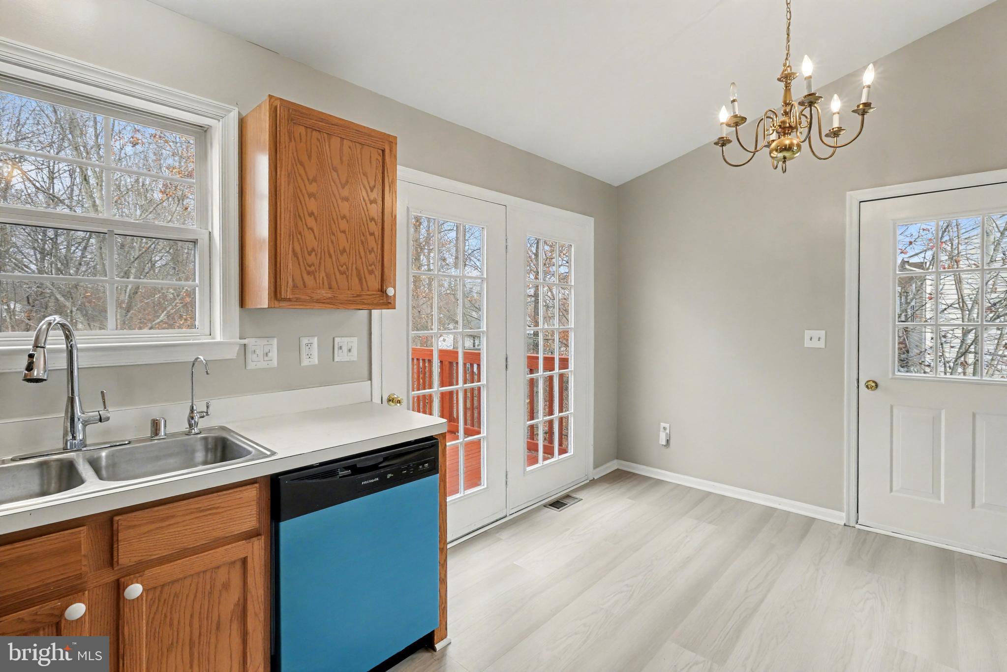 HICKORY RIDGE - Residential