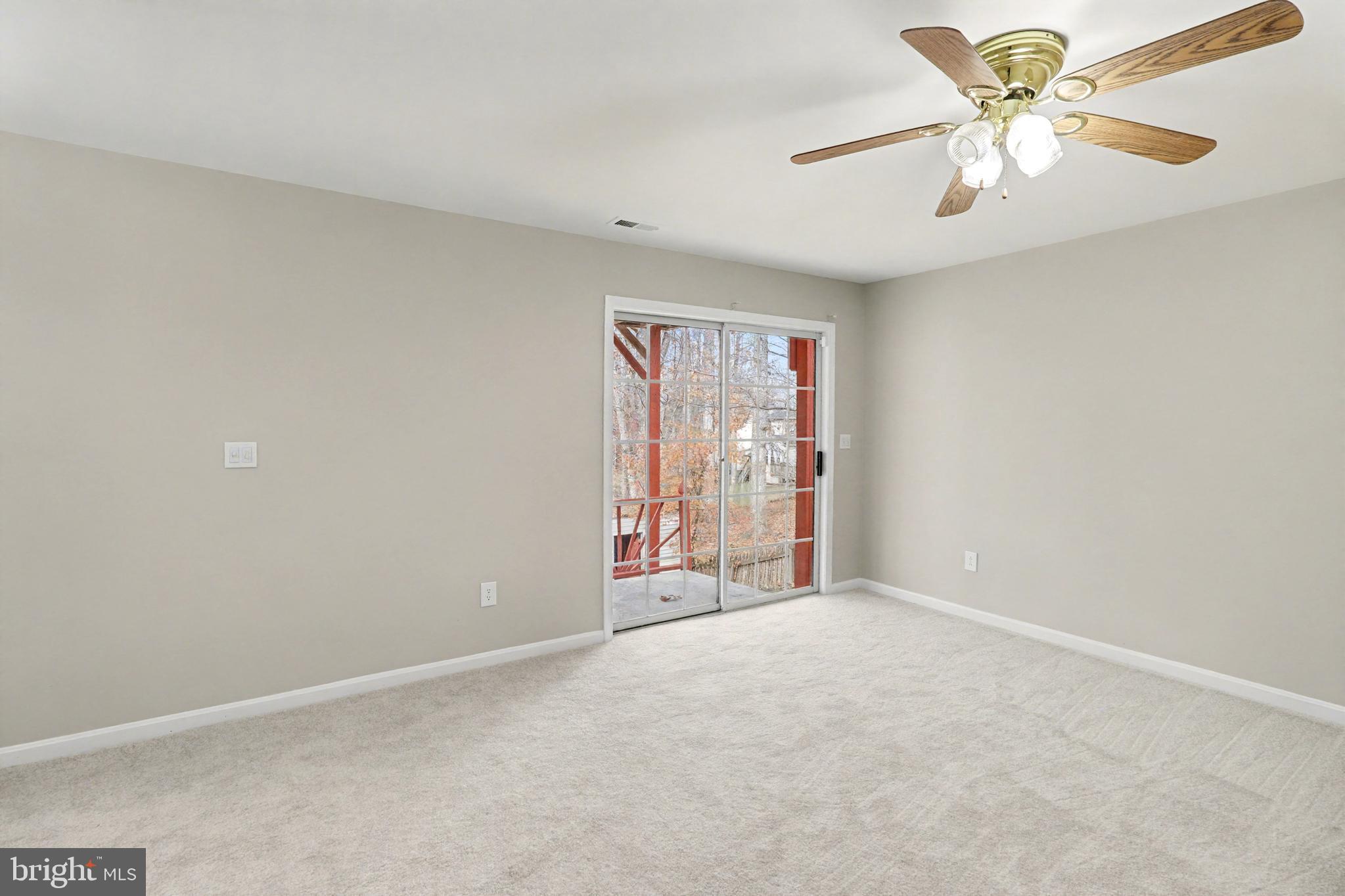 HICKORY RIDGE - Residential