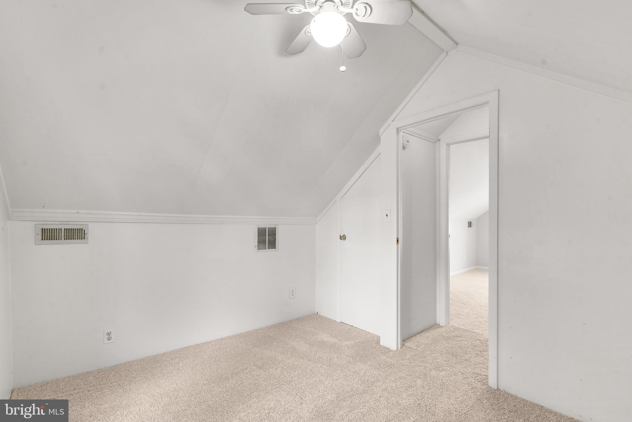 SELBY ON THE BAY - Residential