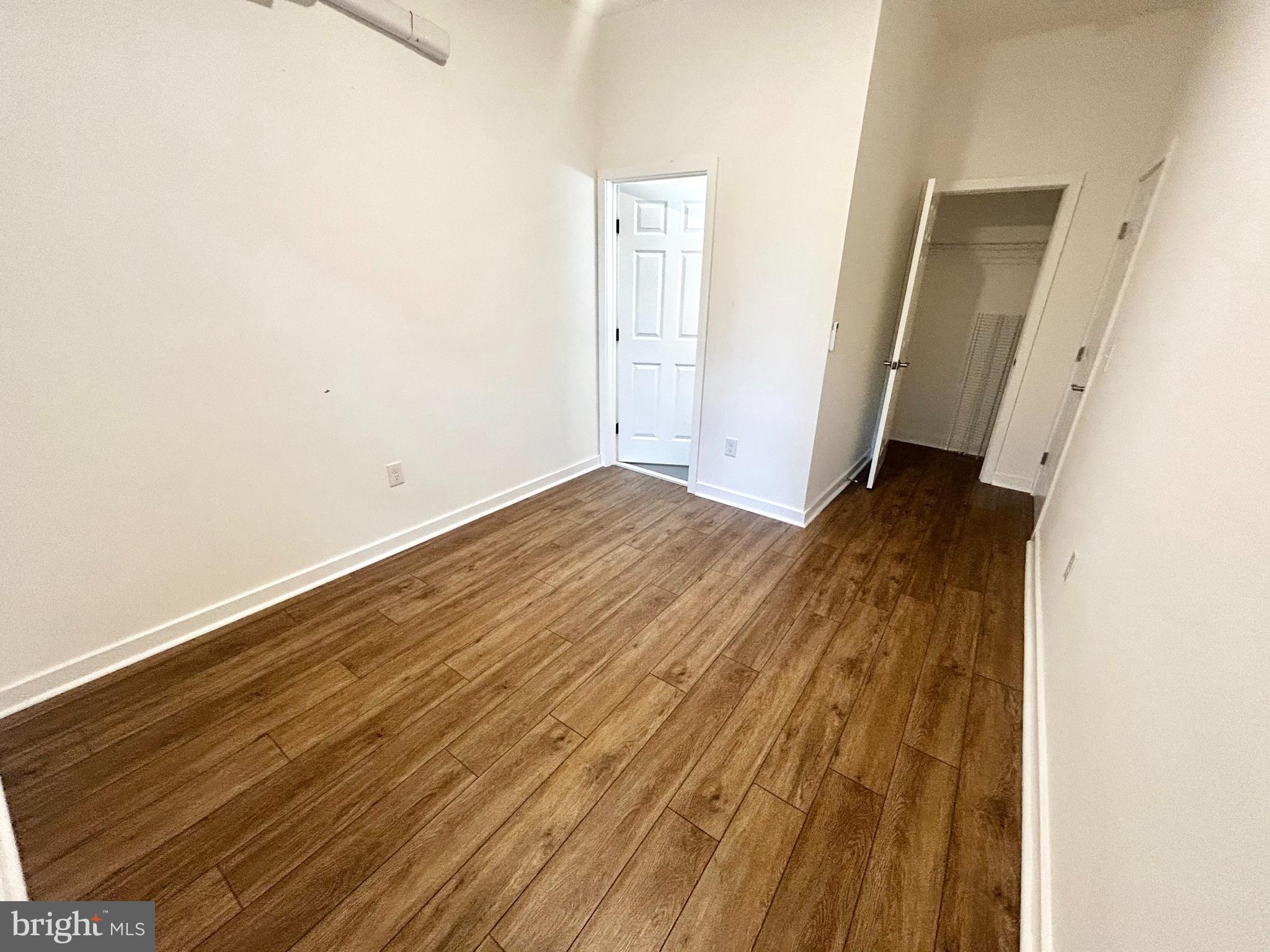 UNIVERSITY CITY - Residential Lease