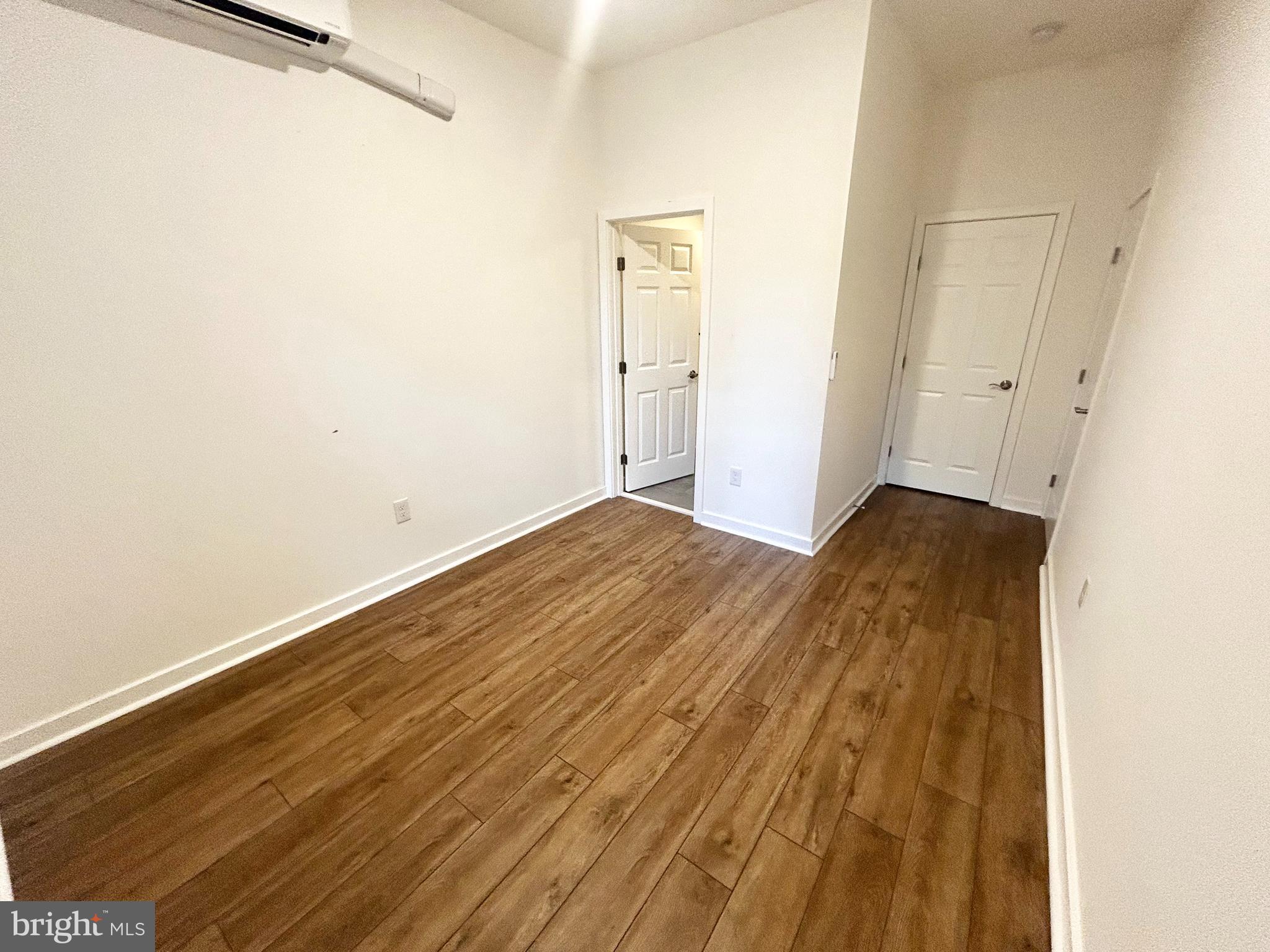 UNIVERSITY CITY - Residential Lease