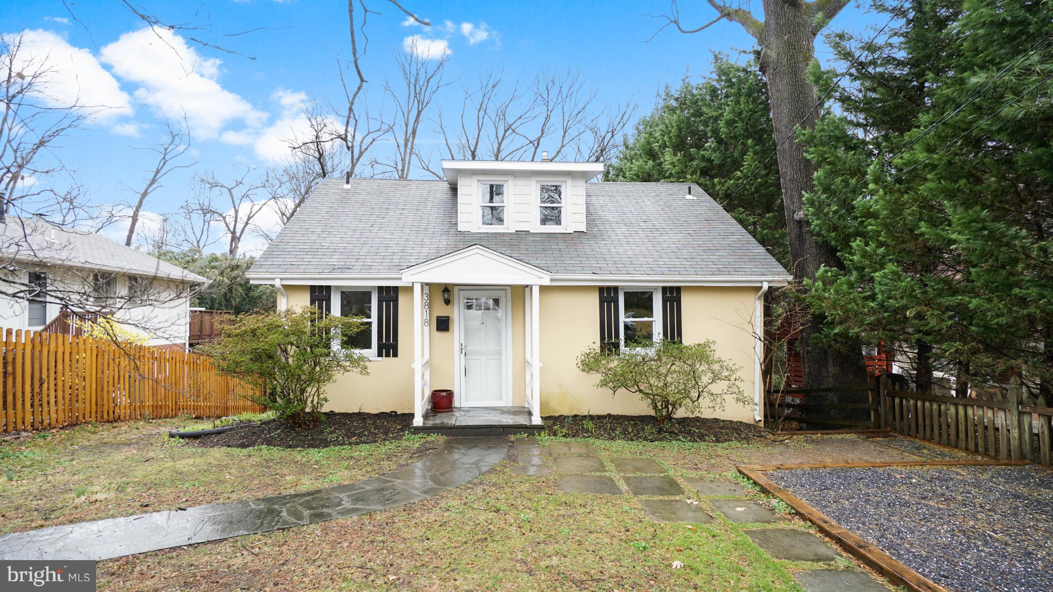 NORTH KENSINGTON - Residential