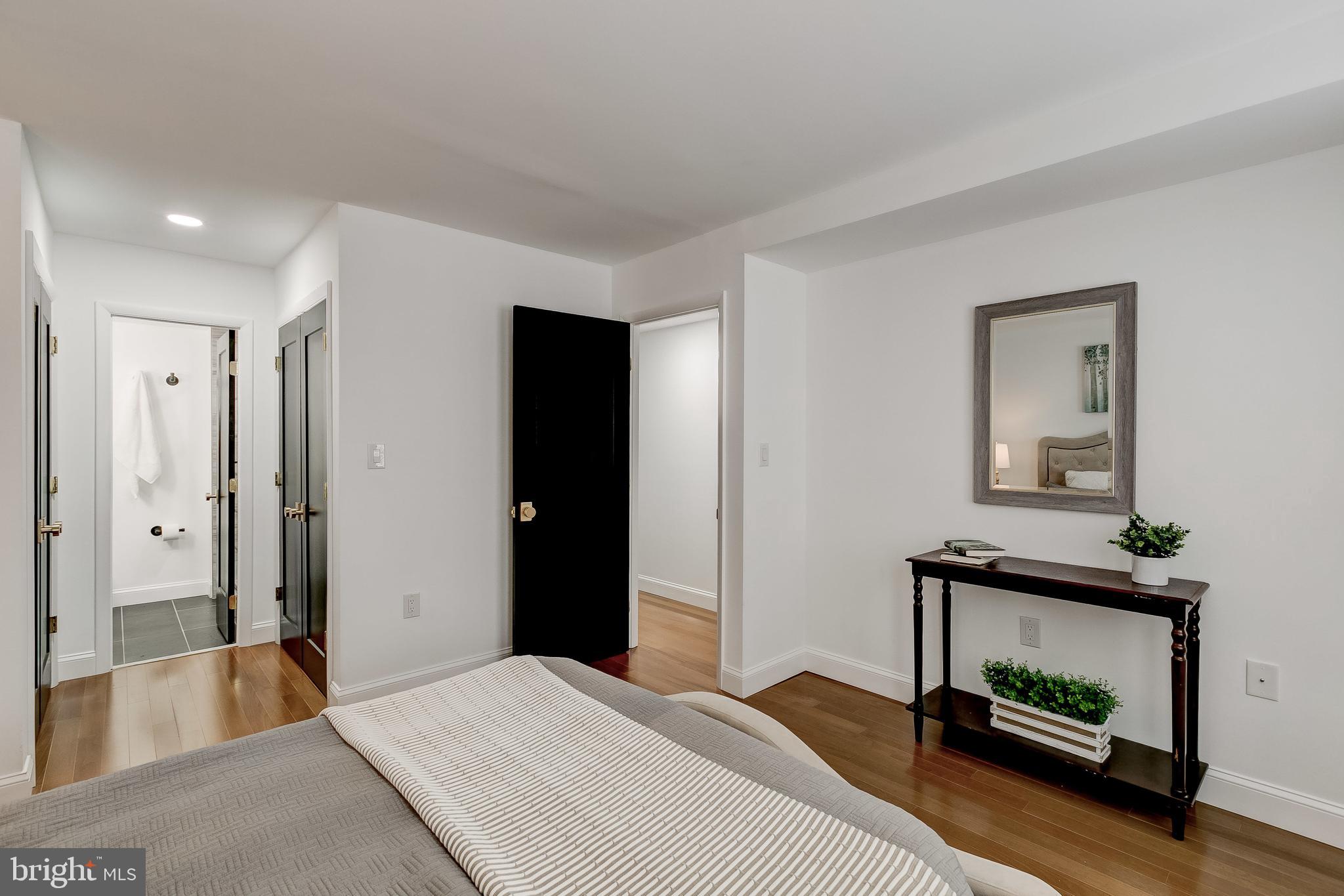 HARBOR WAY - Residential