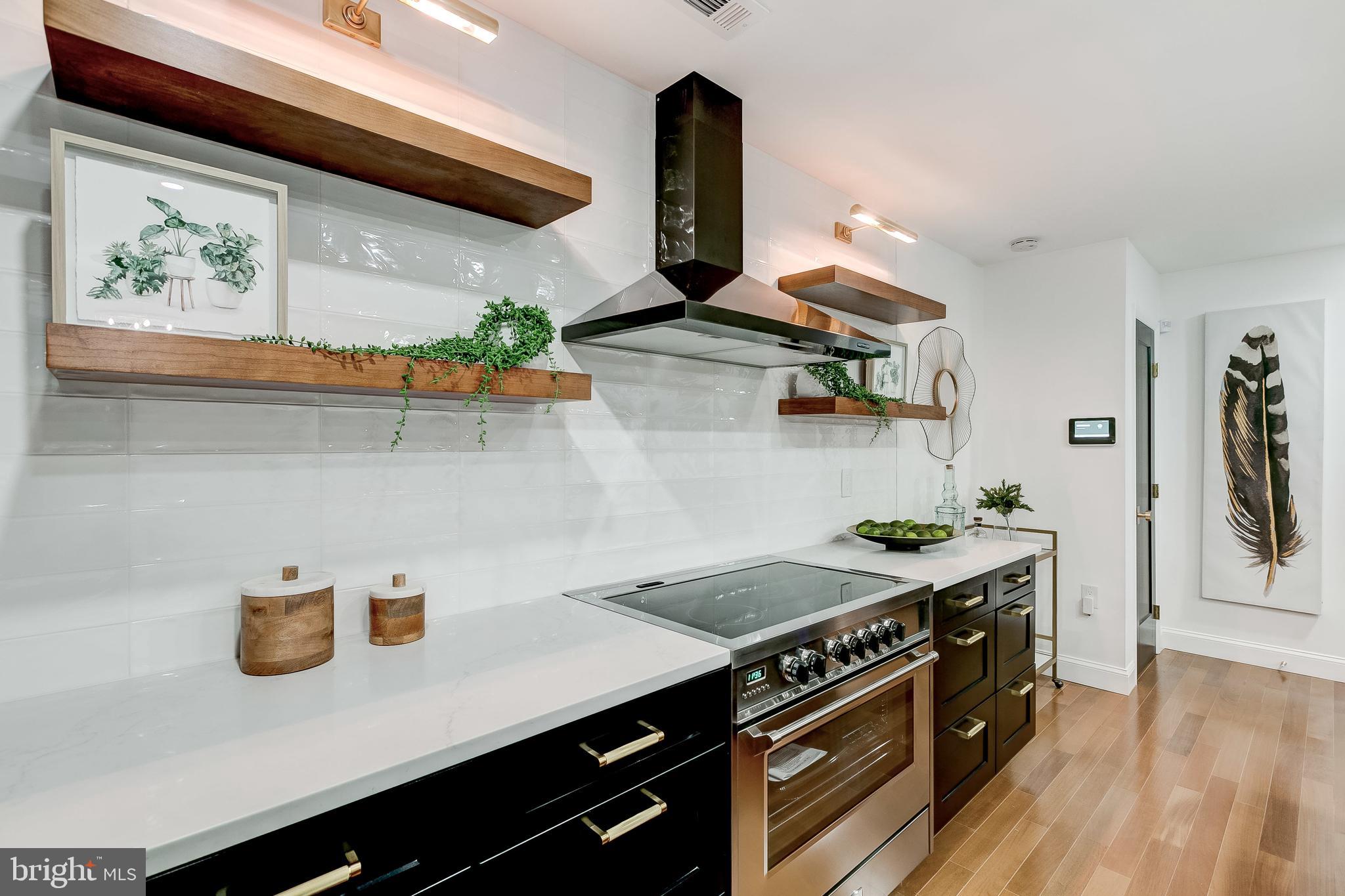 HARBOR WAY - Residential