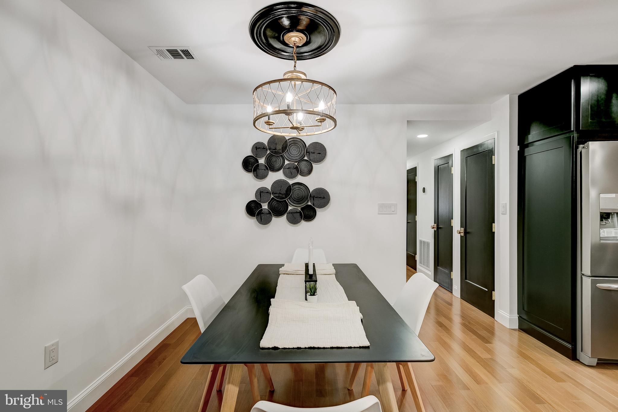 HARBOR WAY - Residential