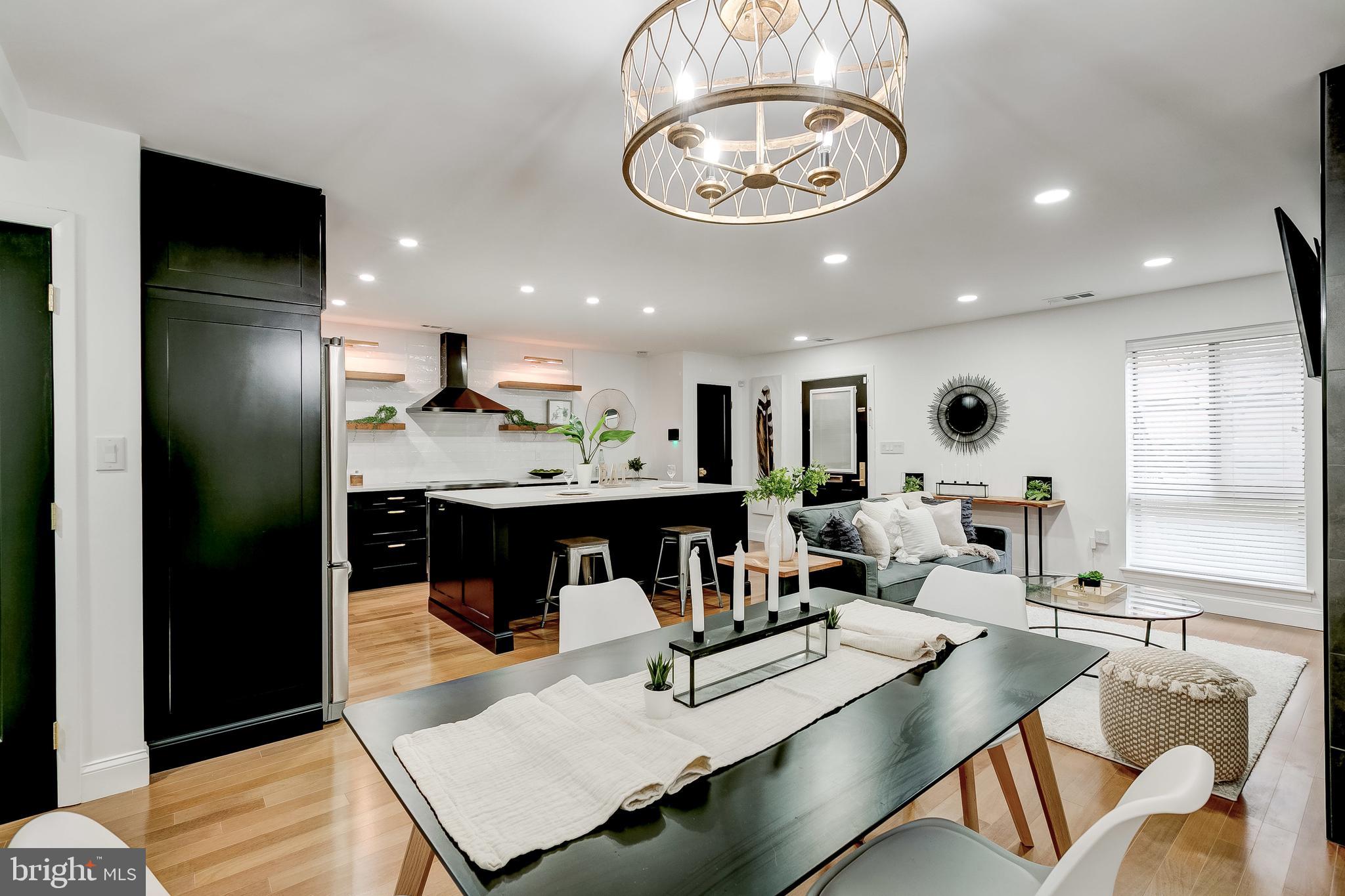 HARBOR WAY - Residential