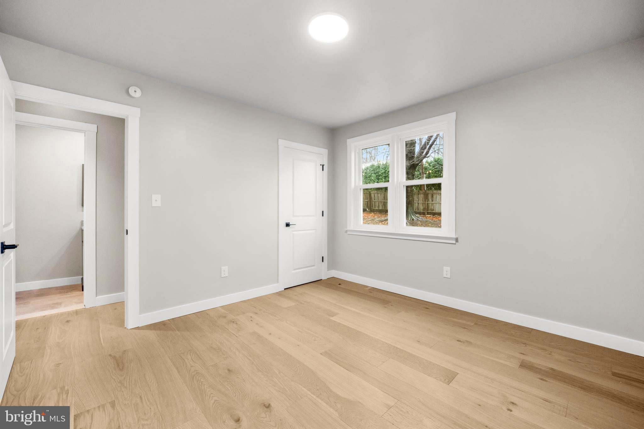 JENKINTOWN - Residential