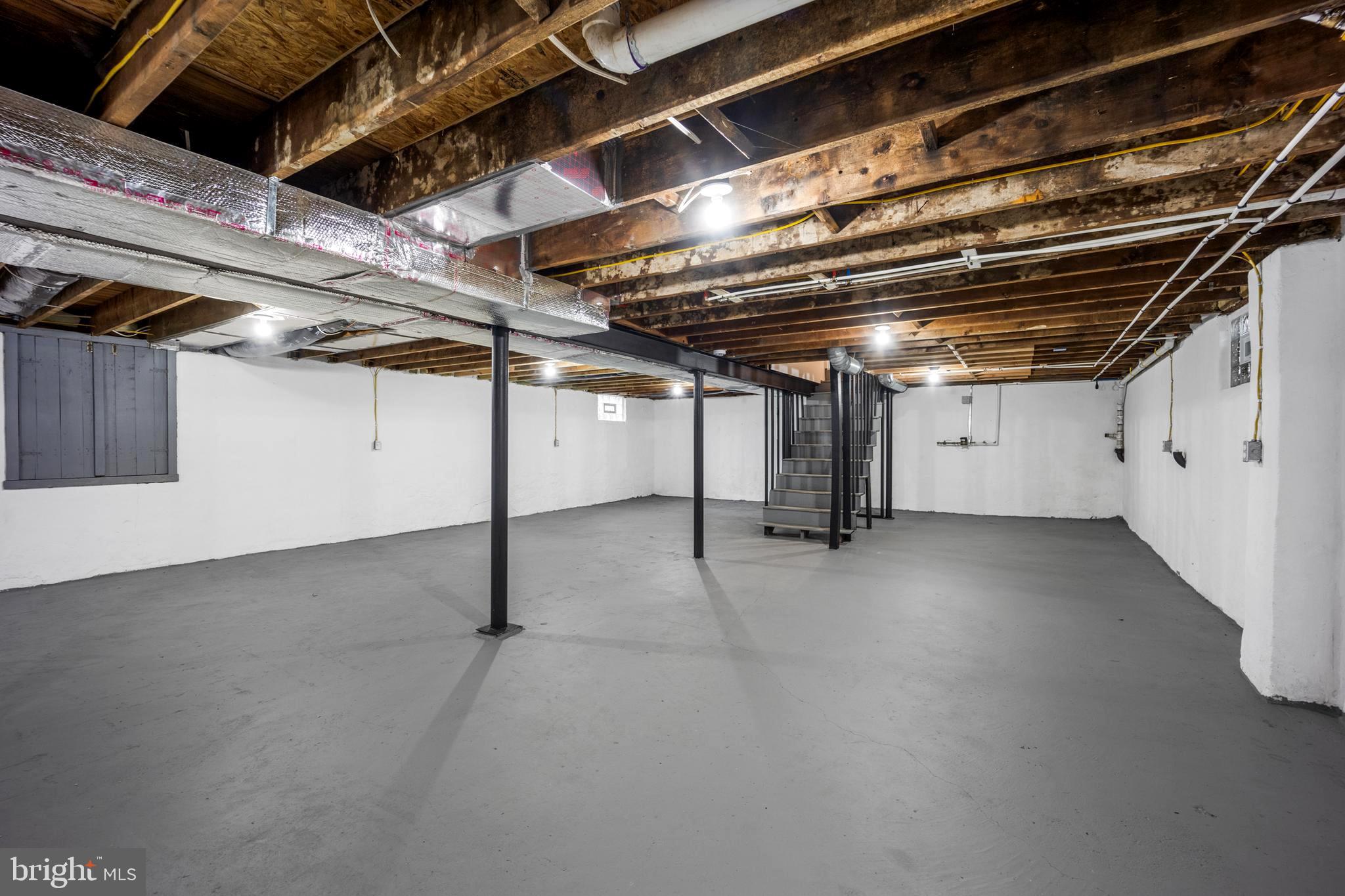 JENKINTOWN - Residential