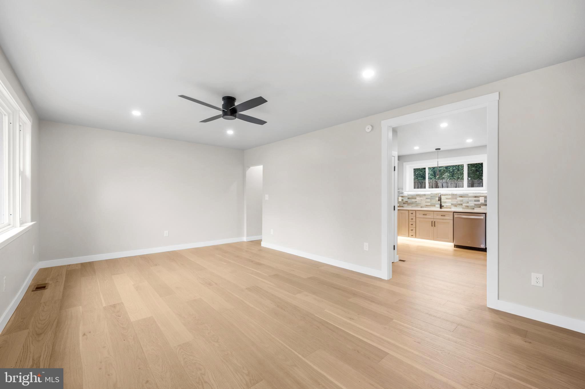 JENKINTOWN - Residential