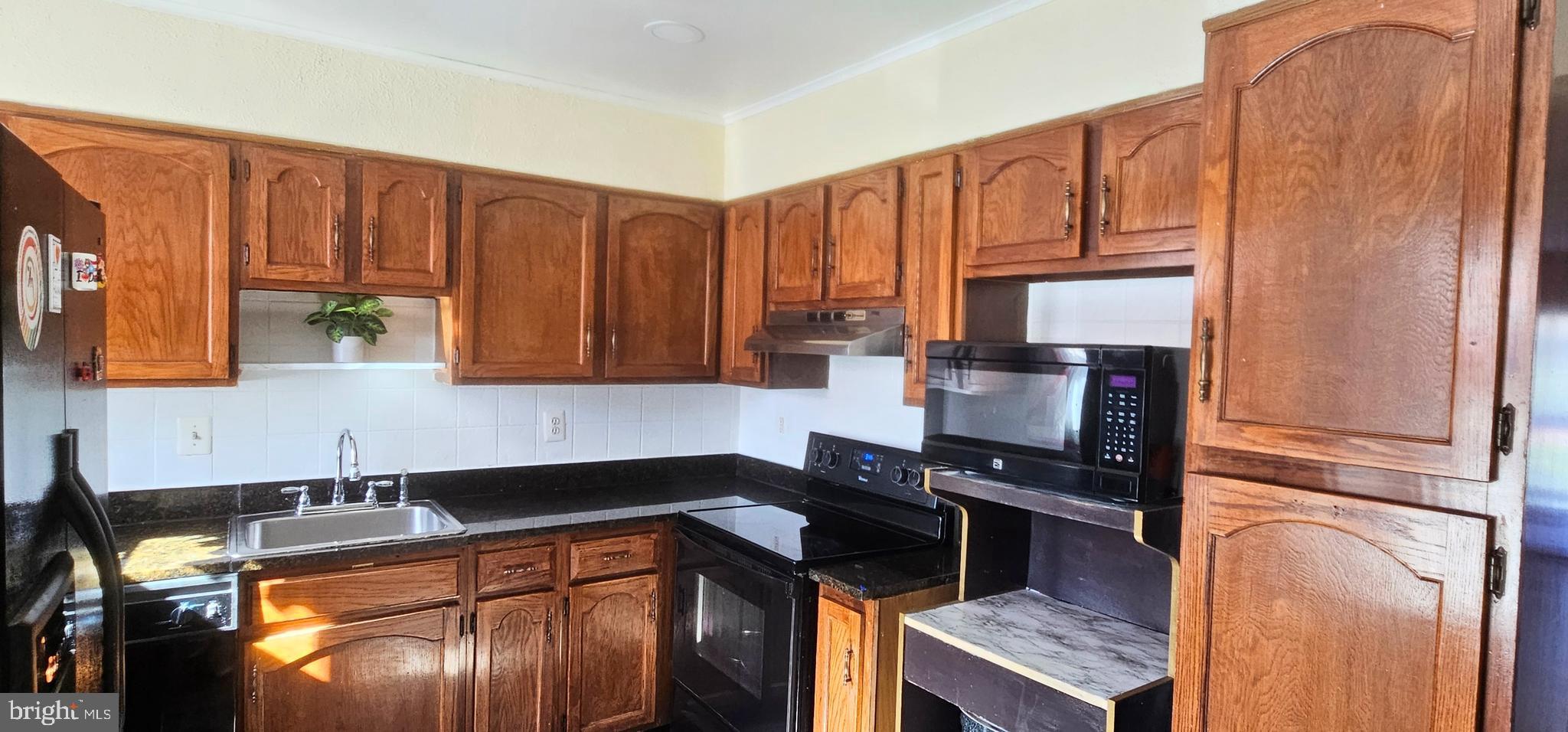 CARROLL PARK MANOR - Residential