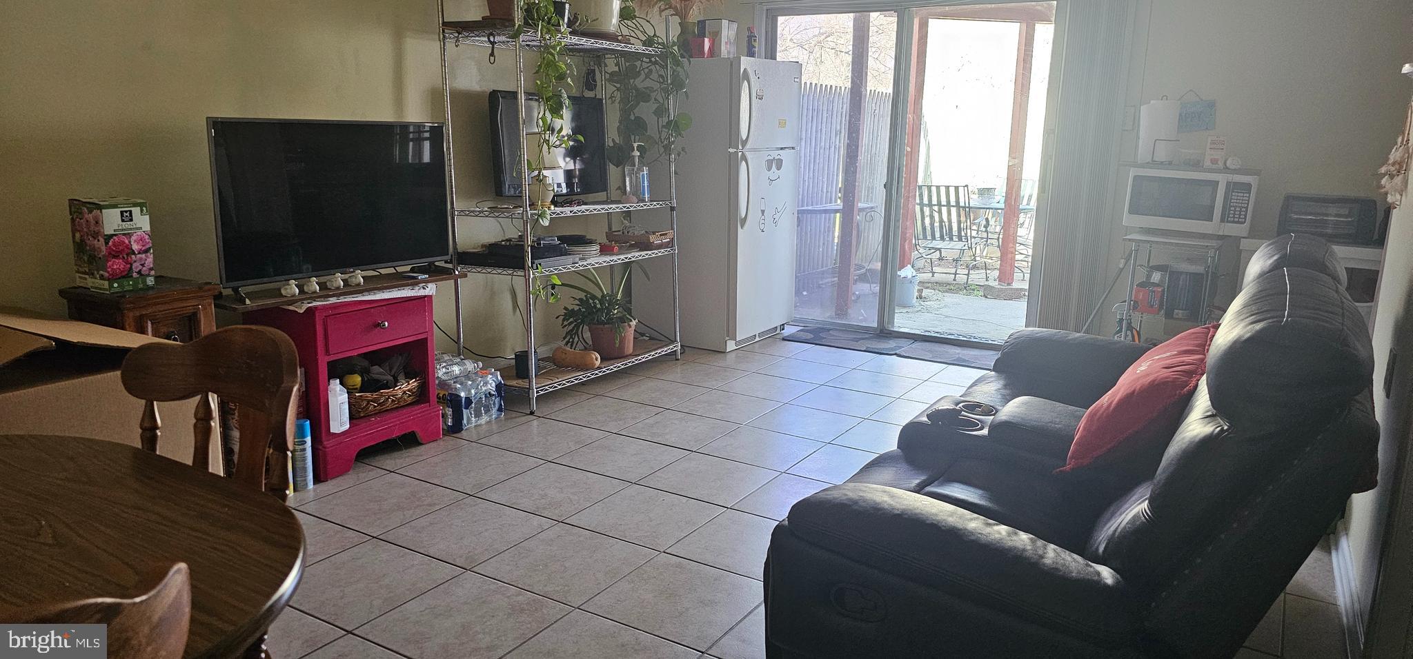 CARROLL PARK MANOR - Residential