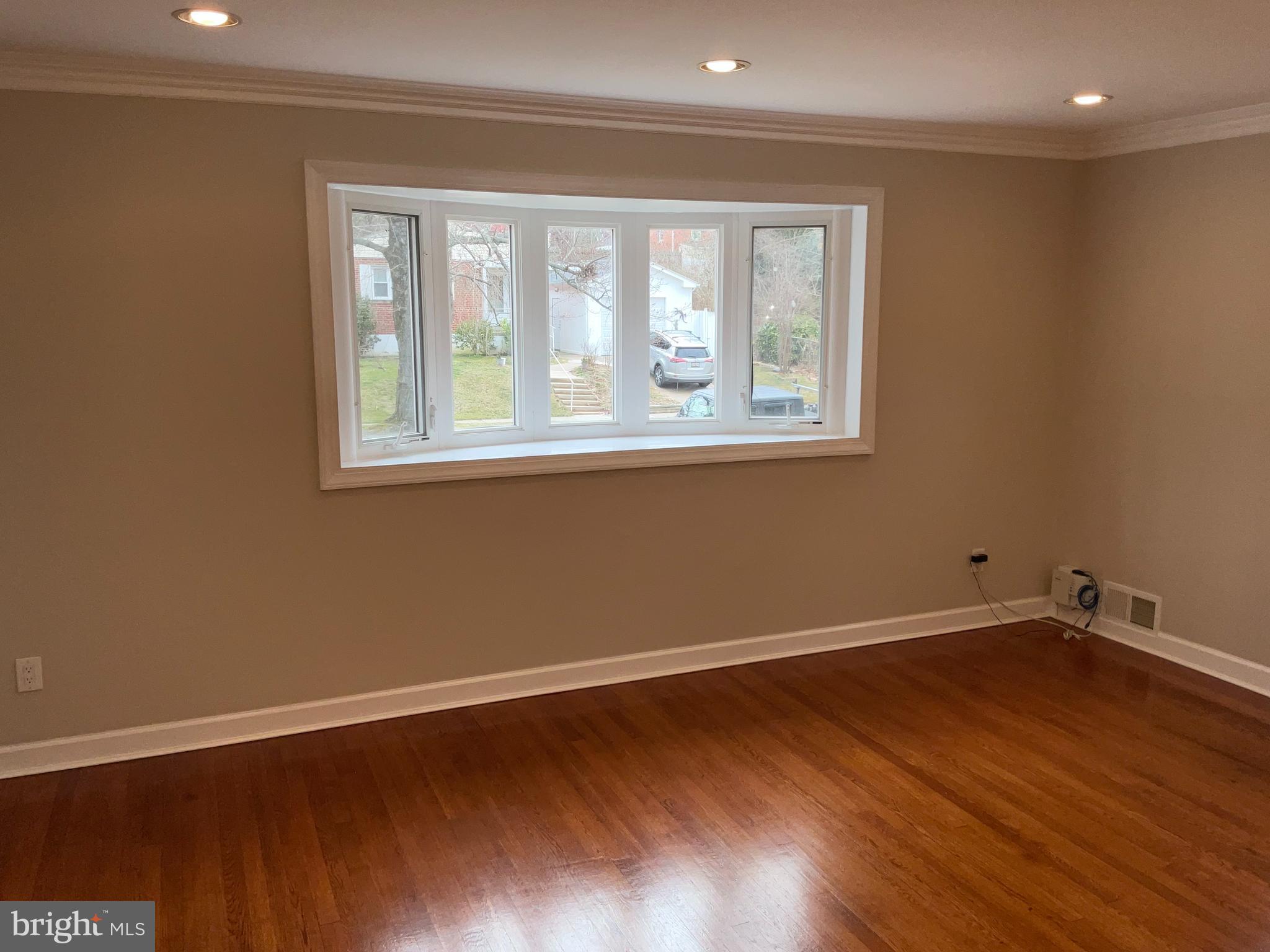 CONNECTICUT AVENUE ESTATES - Residential Lease