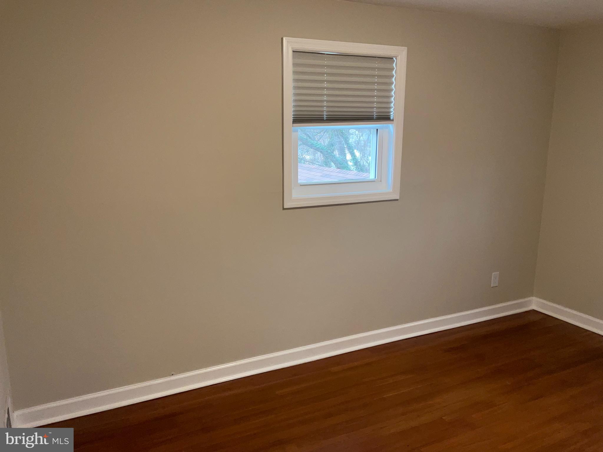 CONNECTICUT AVENUE ESTATES - Residential Lease