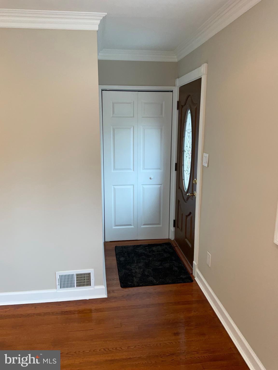 CONNECTICUT AVENUE ESTATES - Residential Lease