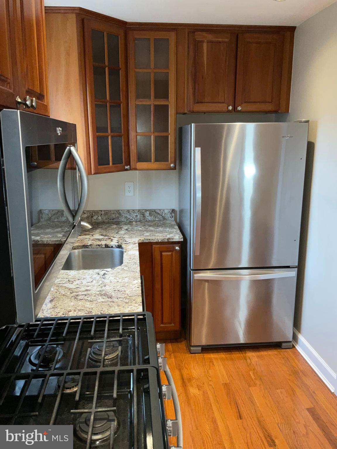 CONNECTICUT AVENUE ESTATES - Residential Lease