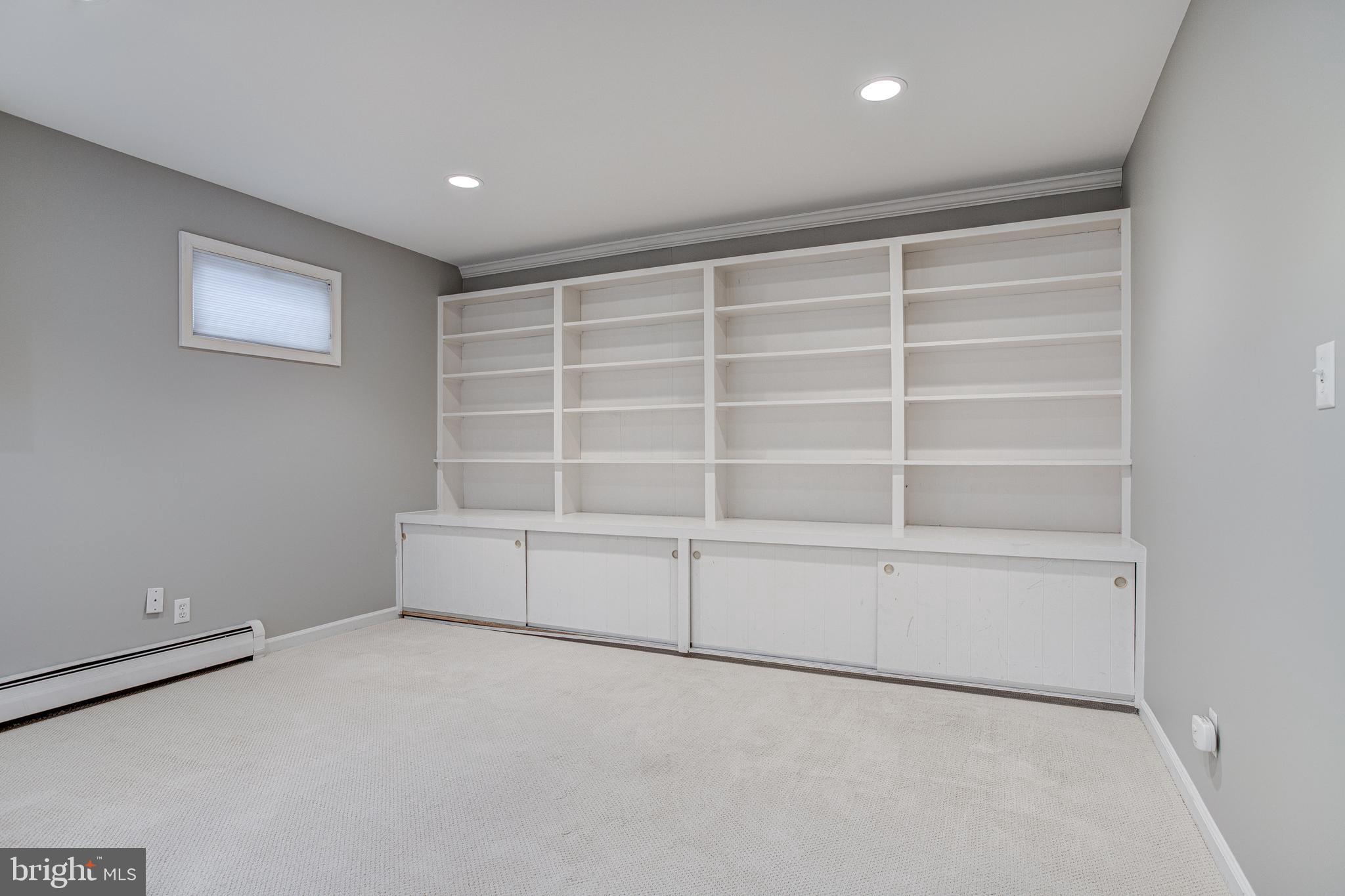 PARK FOREST VILLAGE - Residential