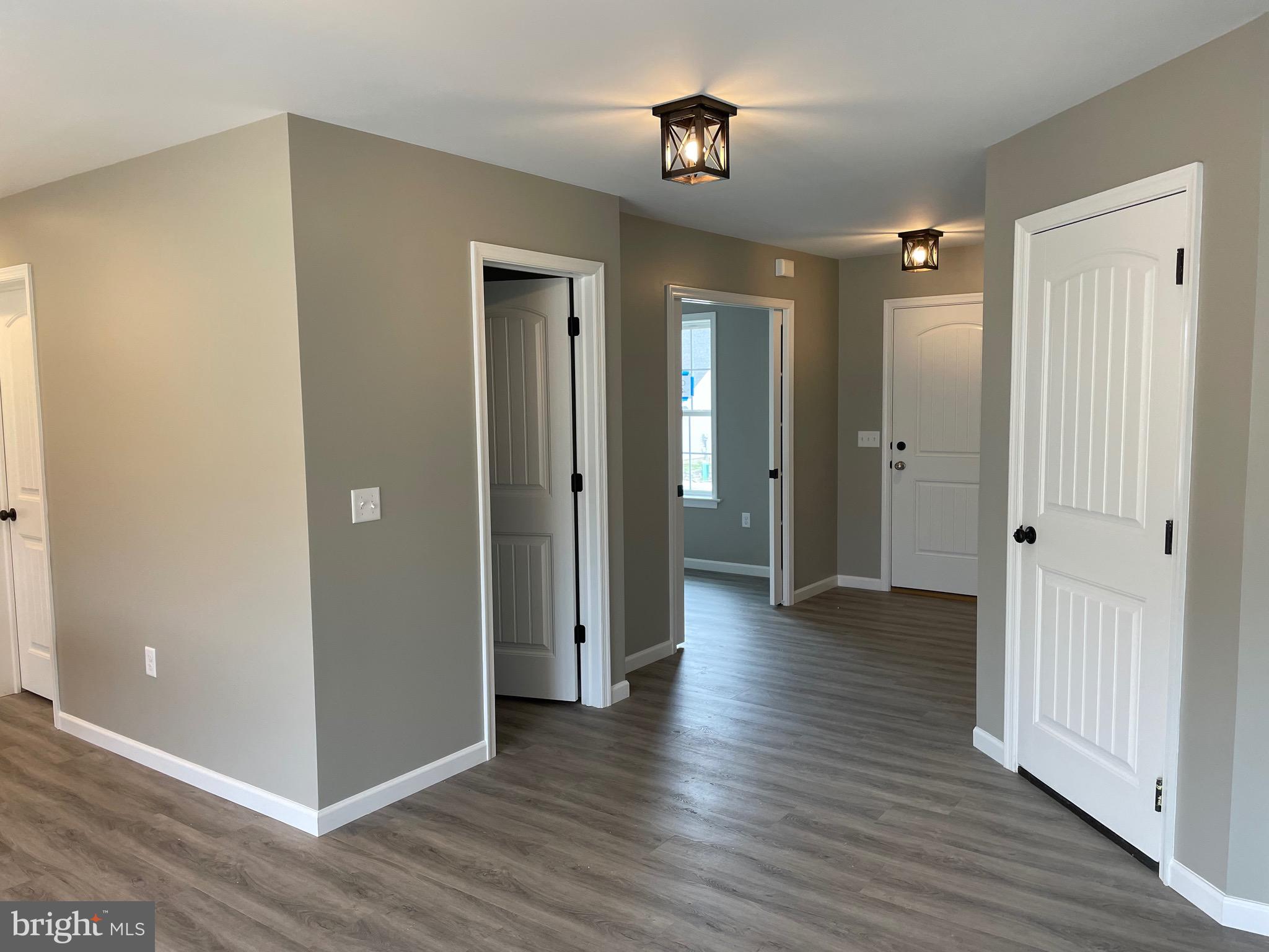 FRITZ MEADOW - Residential