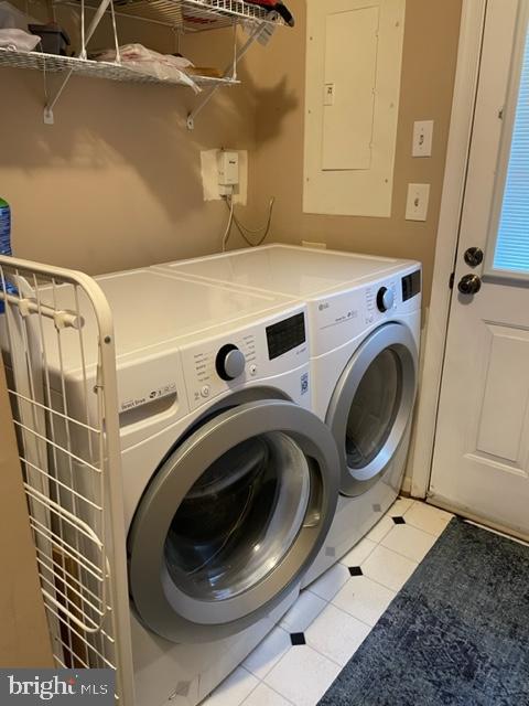 NANTUCKET MEWS @ CROFTON - Residential