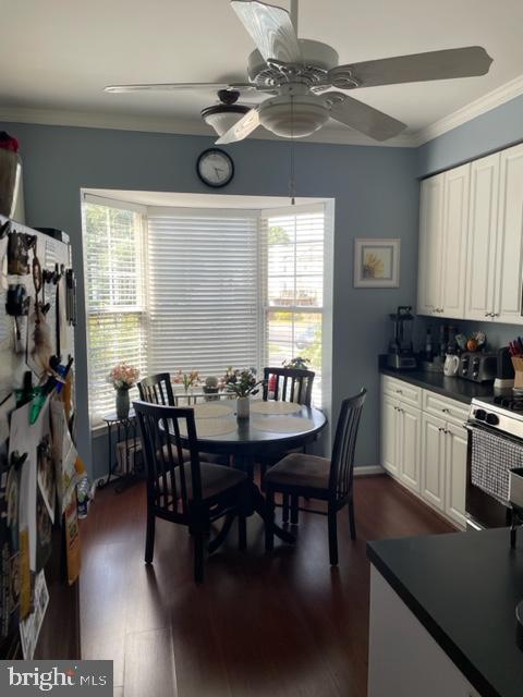 NANTUCKET MEWS @ CROFTON - Residential